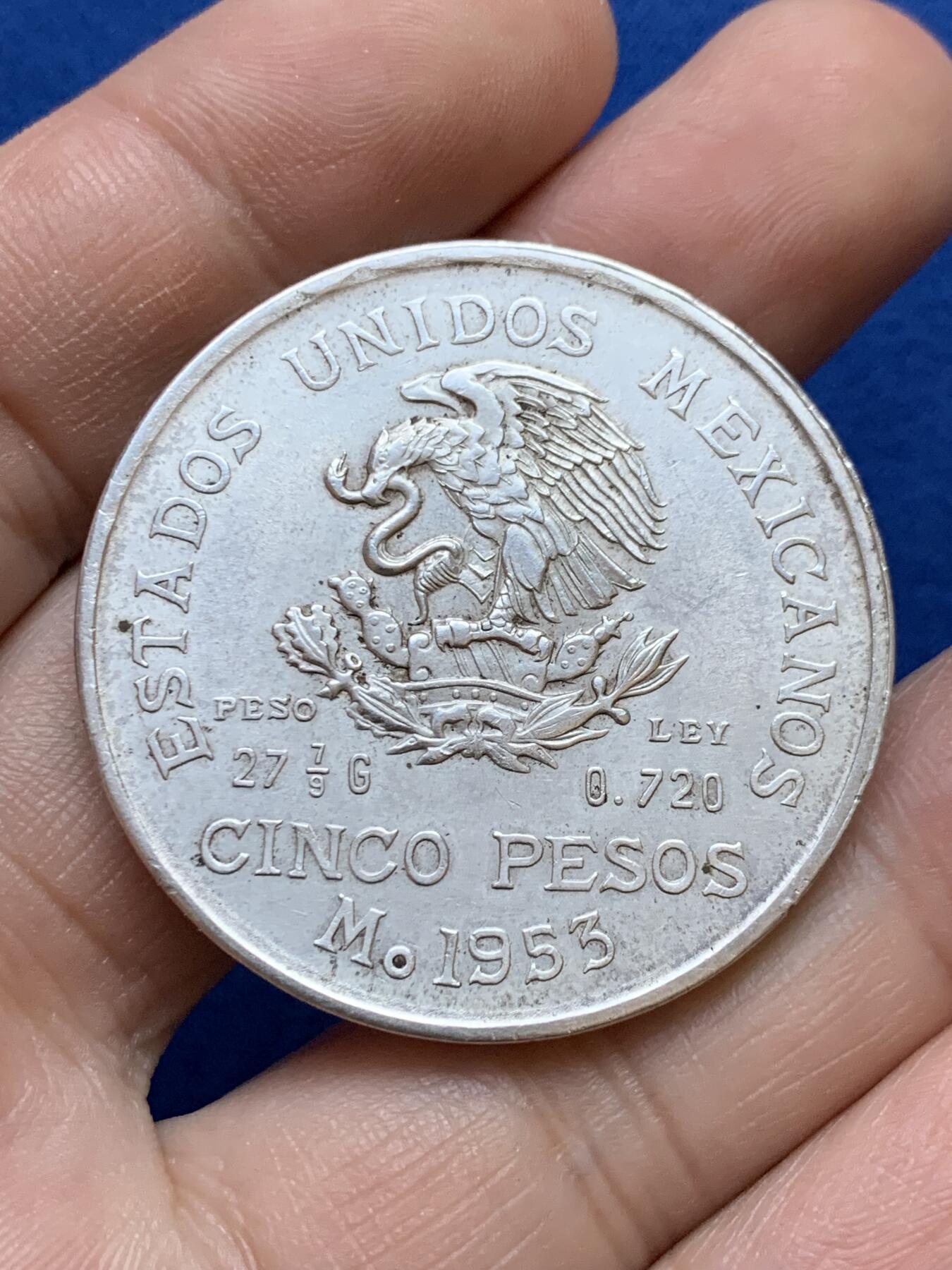 《竞宝斋》第439场 周日，周一，周二 3场连拍 （全场包邮） 墨西哥1953年国父伊达尔戈5比索大银币