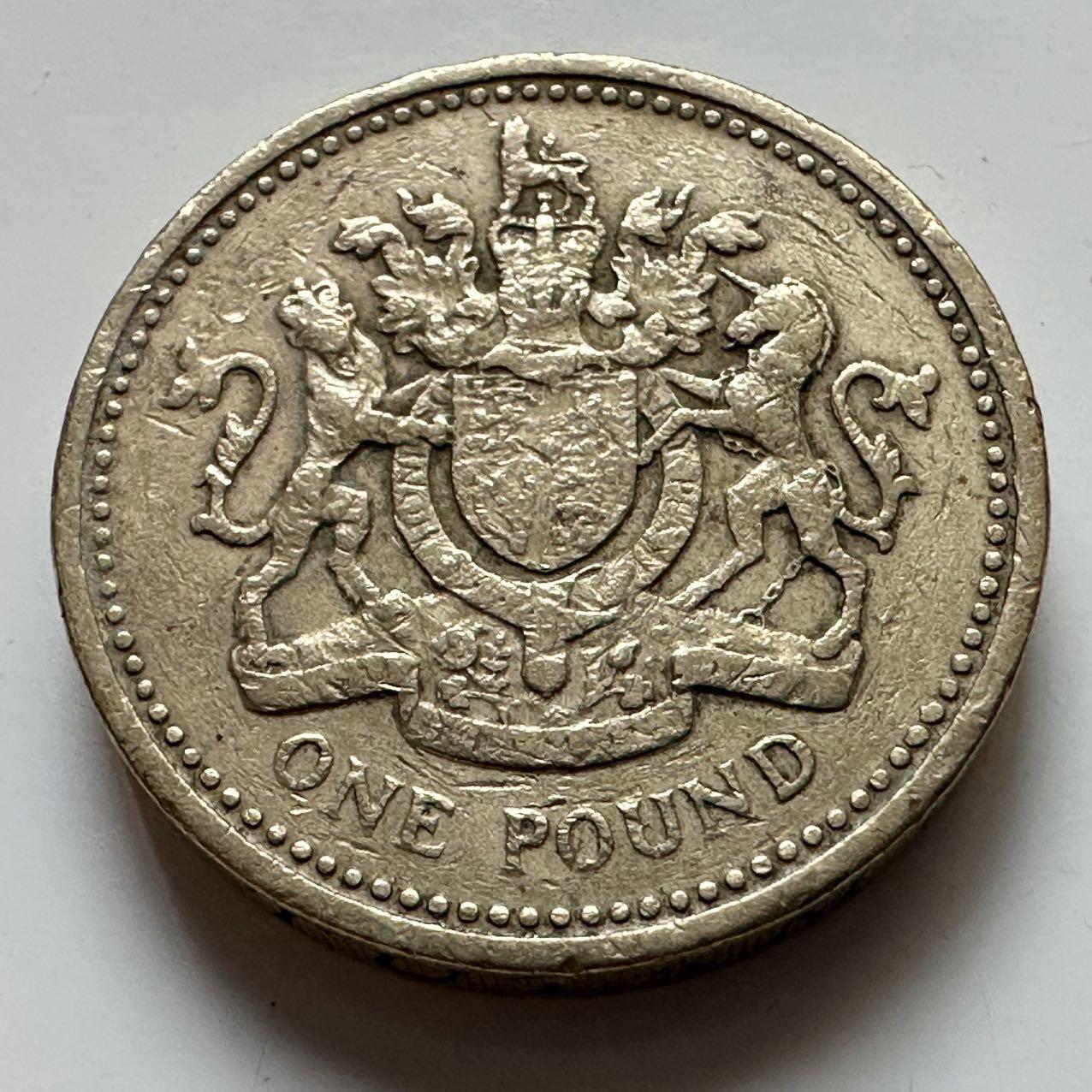 🌹外币初藏🌹🐯2025年第129场  每周二四六晚8️⃣点 接代拍 英国1983年一英镑