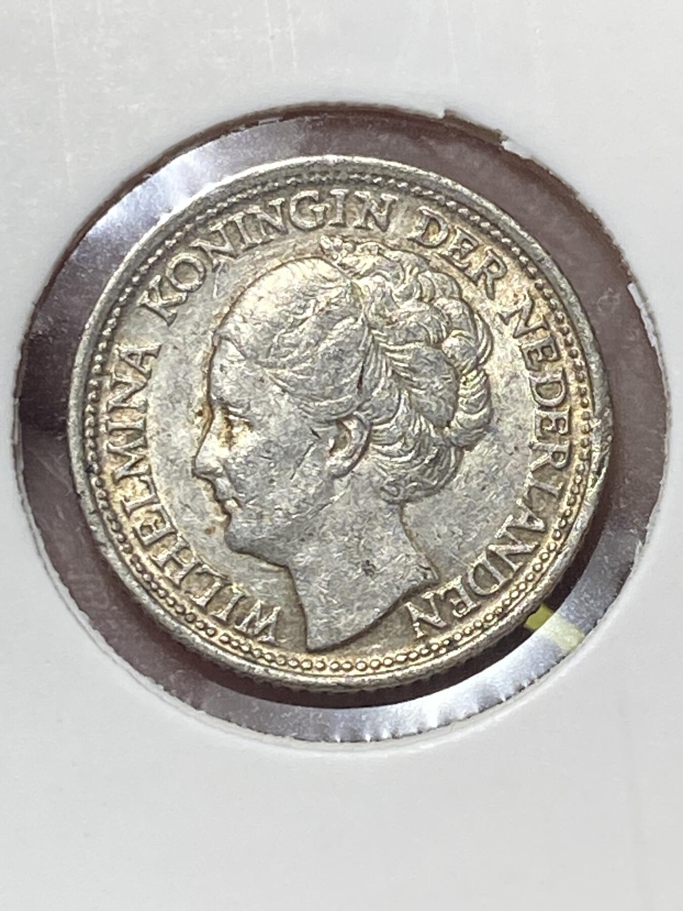 2025年第一百三十场(总第一百五十六场）外国好品纸夹散币场(免佣金) 带光好品–荷兰🇳🇱1944年10分银币(威廉明娜女王中年，二战流亡英国时期，P标费城造，640银)