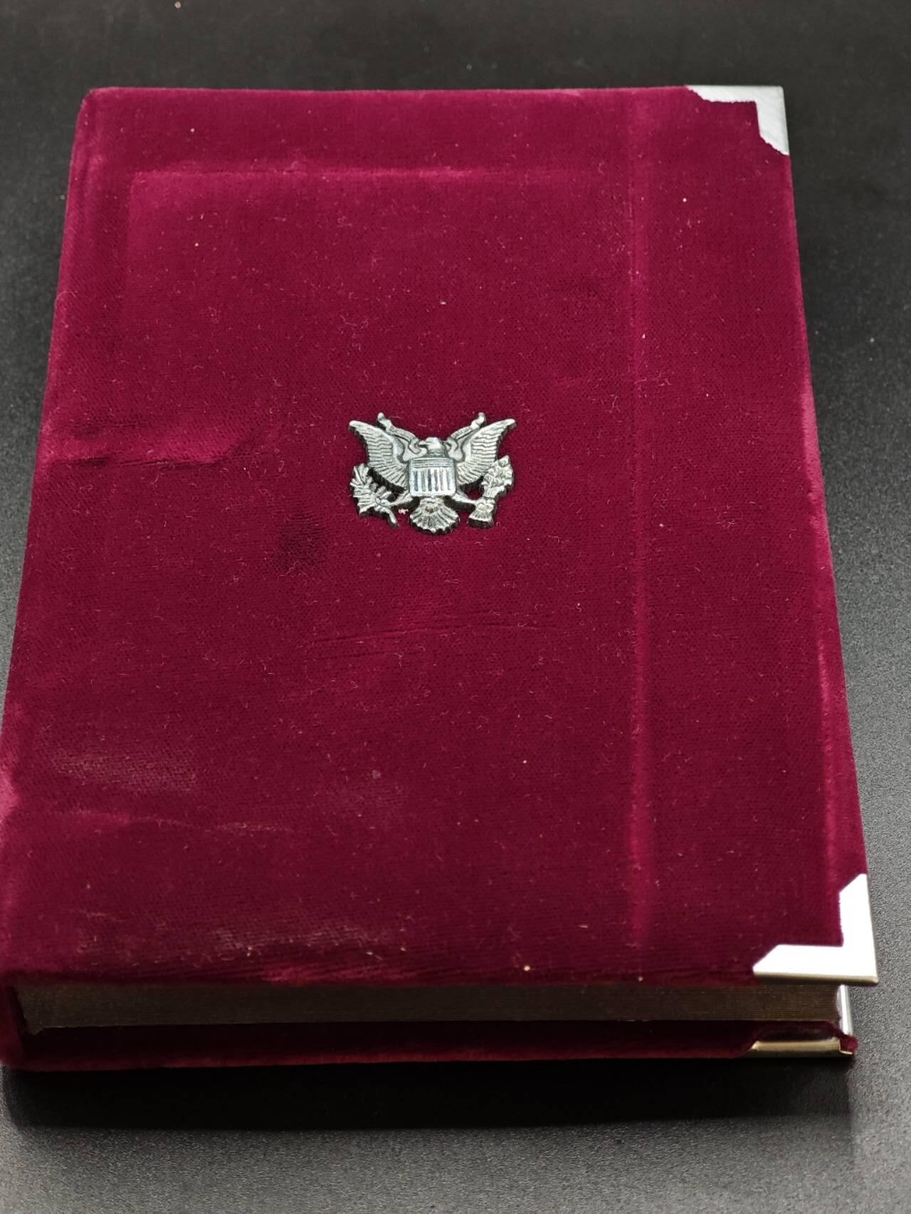 【淘币小摊】实时拍第七百九十九拍   银币套币场   满百包邮可预留二周 每周一统一发货   美国1996年精制套币含亚特兰大奥运会纪念币一对 银币26.7克900银0银价277