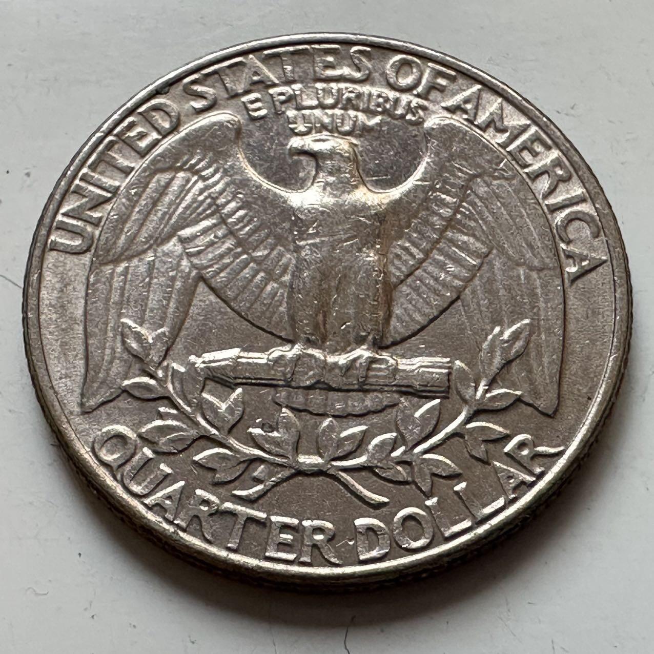 🌹外币初藏🌹🐯2025年第129场  每周二四六晚8️⃣点 接代拍 美国1985年25分