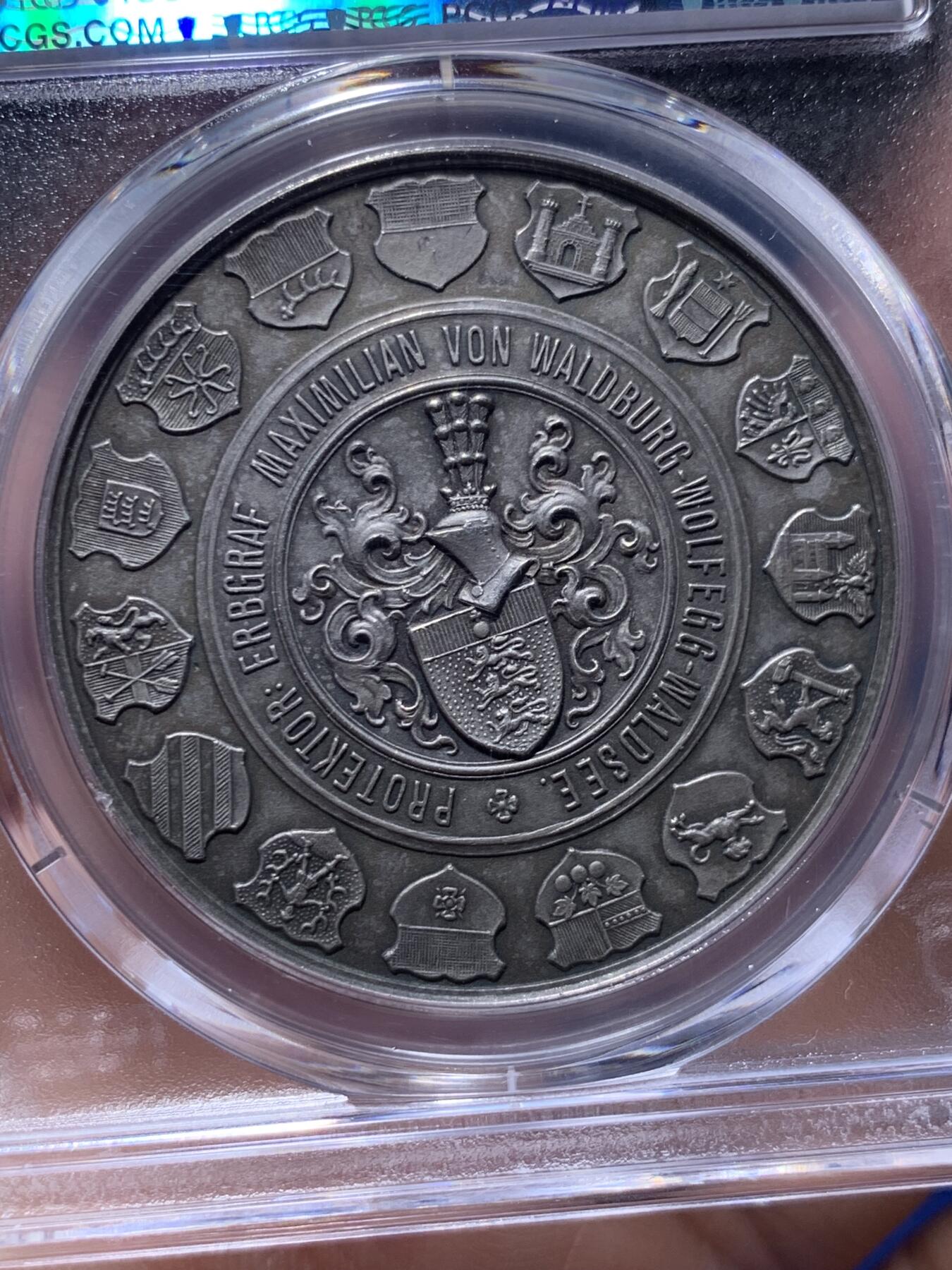 《竞宝斋》第439场 周日，周一，周二 3场连拍 （全场包邮） PCGS MS64 德国 1905年 上斯瓦比亚射击联盟成立50周年 纪念银章 景观细致 背面的15个城市徽章环绕 3圈设计 极美