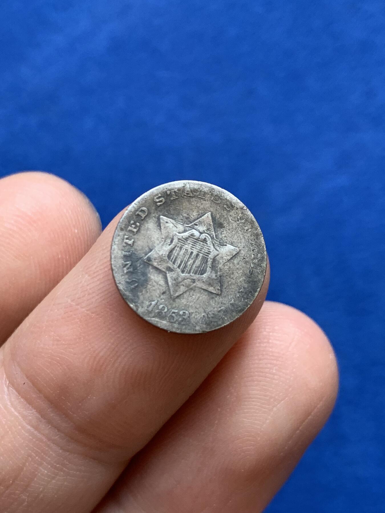 《竞宝斋》第439场 周日，周一，周二 3场连拍 （全场包邮） 美国1853年3分小银币