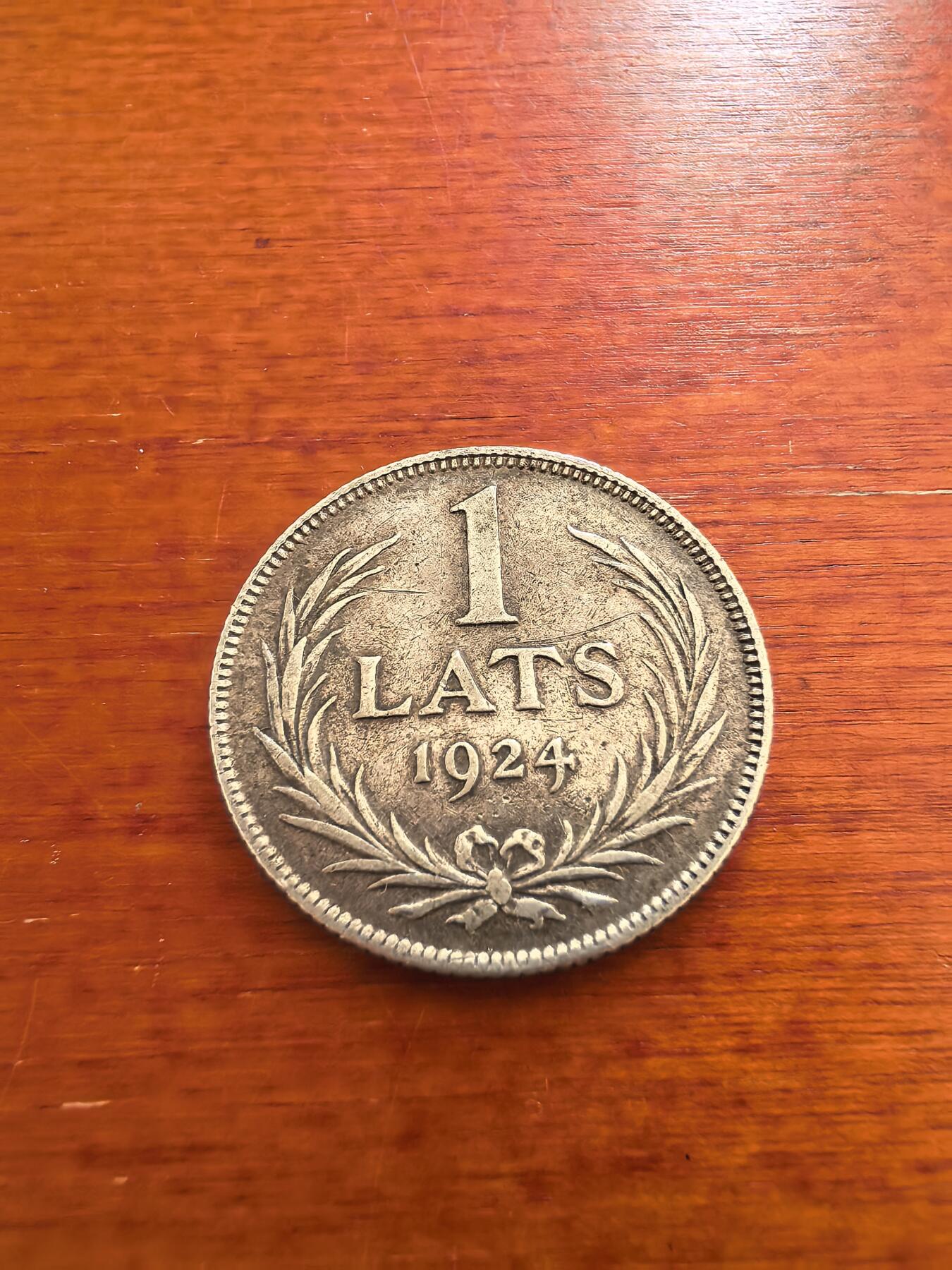 长老汇蛇年精选第七十四场拍卖 1924拉脱维亚1拉特银币