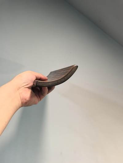 竹雕诗文达摩图臂搁镇纸摆件 