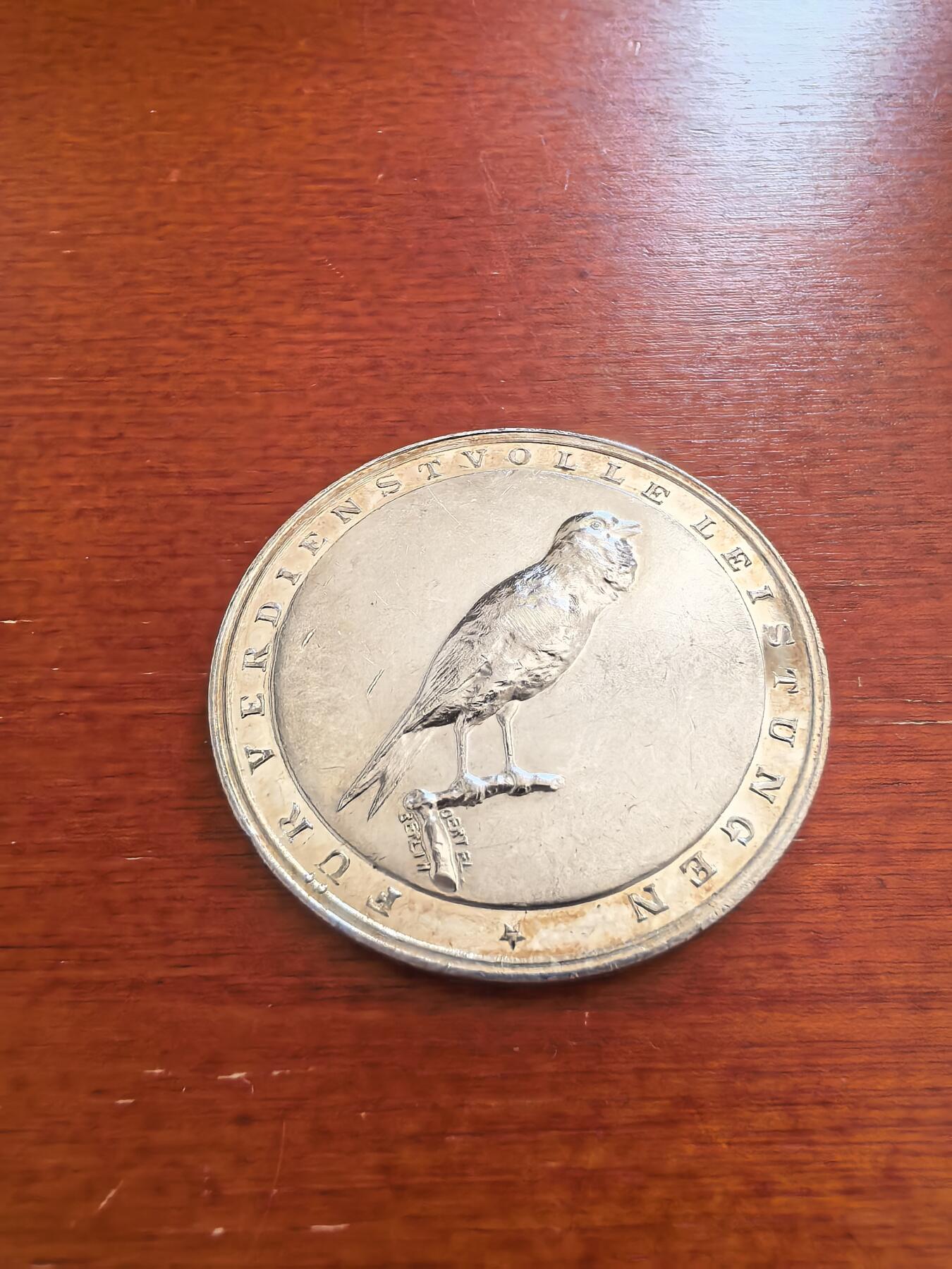 长老汇蛇年精选第七十四场拍卖 1929年德国金丝雀培育协会荣誉银章，23克999银，边有银标