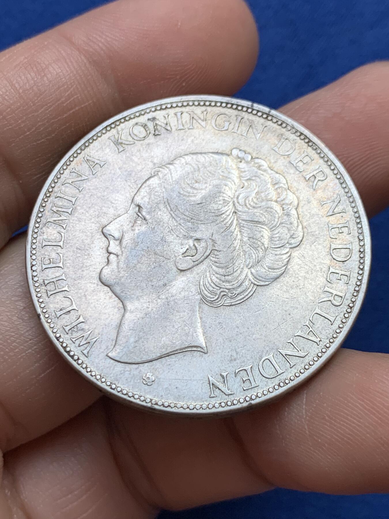 《竞宝斋》第439场 周日，周一，周二 3场连拍 （全场包邮） 荷兰 1932年 威廉明娜 2.5盾银币