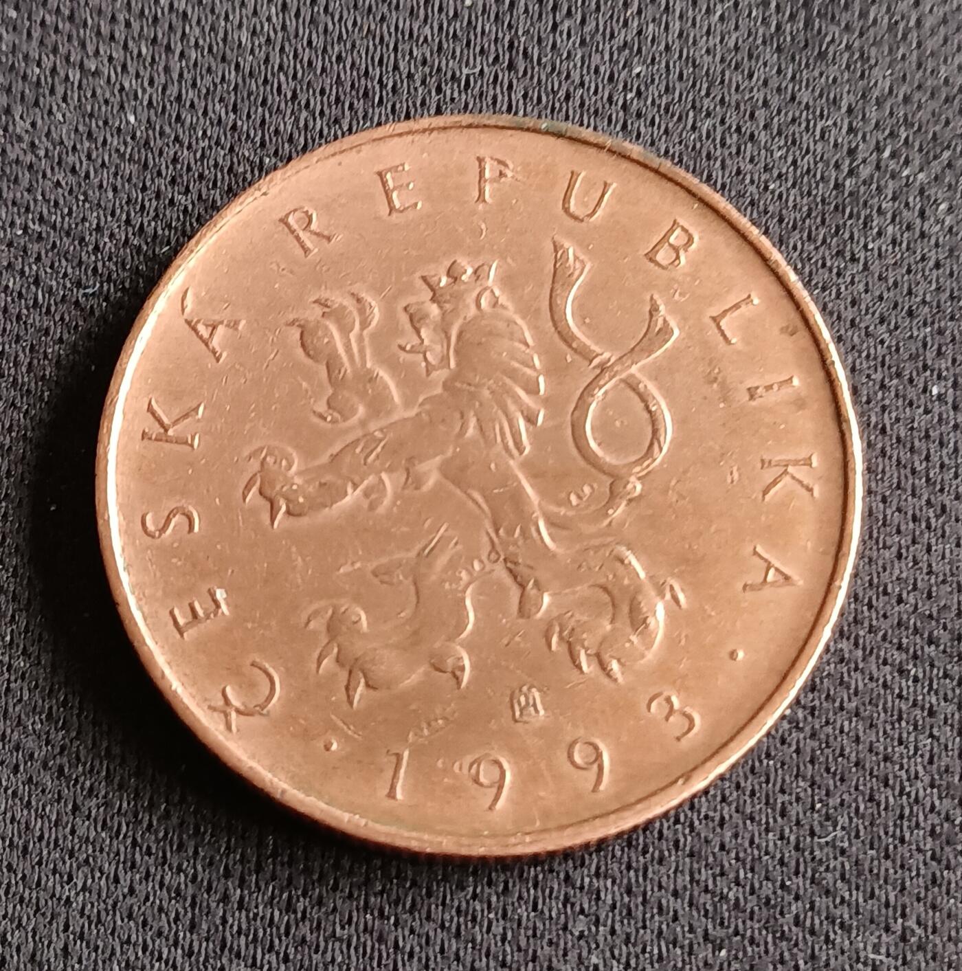 【游宝拍卖】乙巳蛇年88期 佣金1+6% 捷克-10克朗 1993年