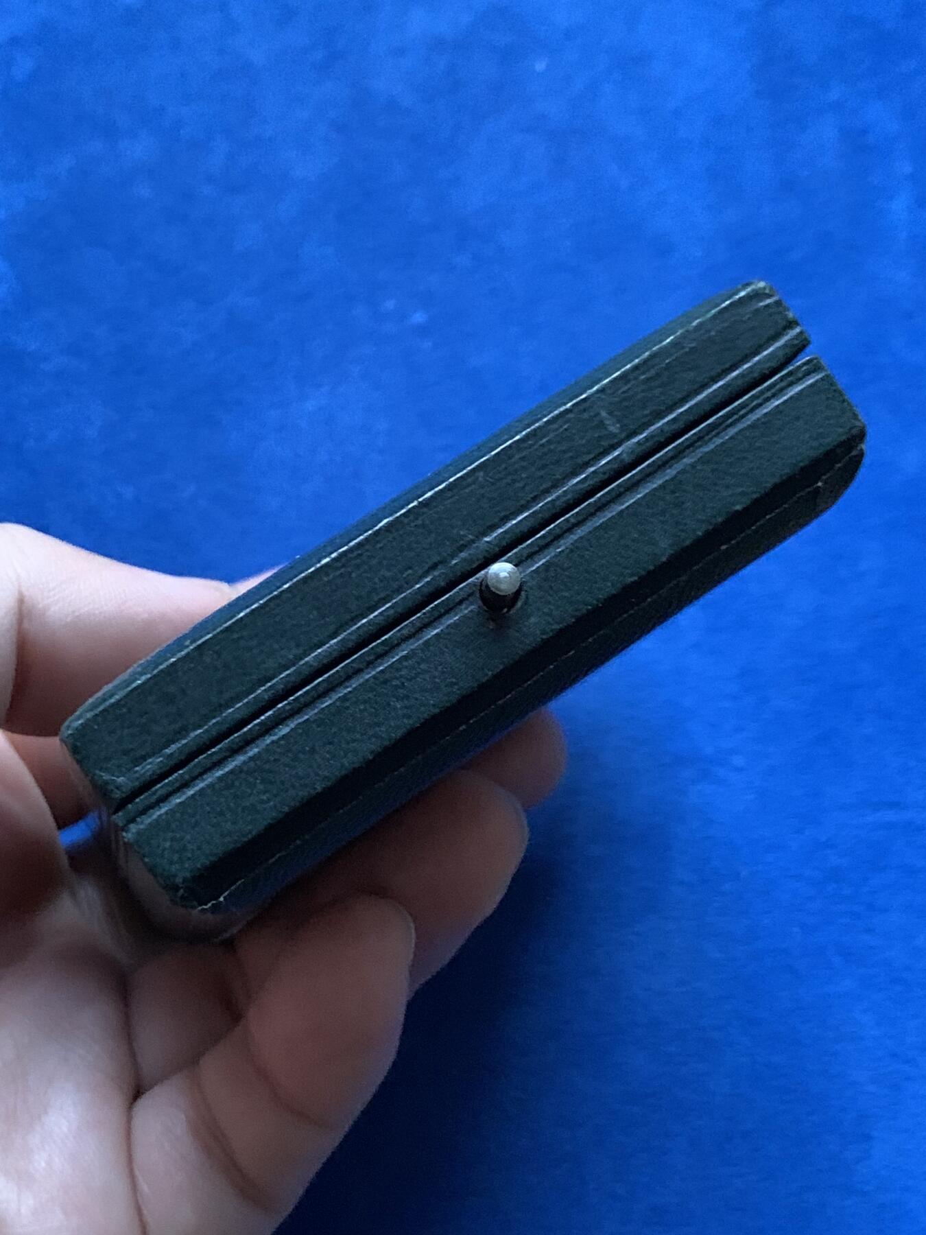 《竞宝斋》第439场 周日，周一，周二 3场连拍 （全场包邮） 1930年迪耶普犬展纪念镀银铜章 51.5克 50.5mm 带盒 好品