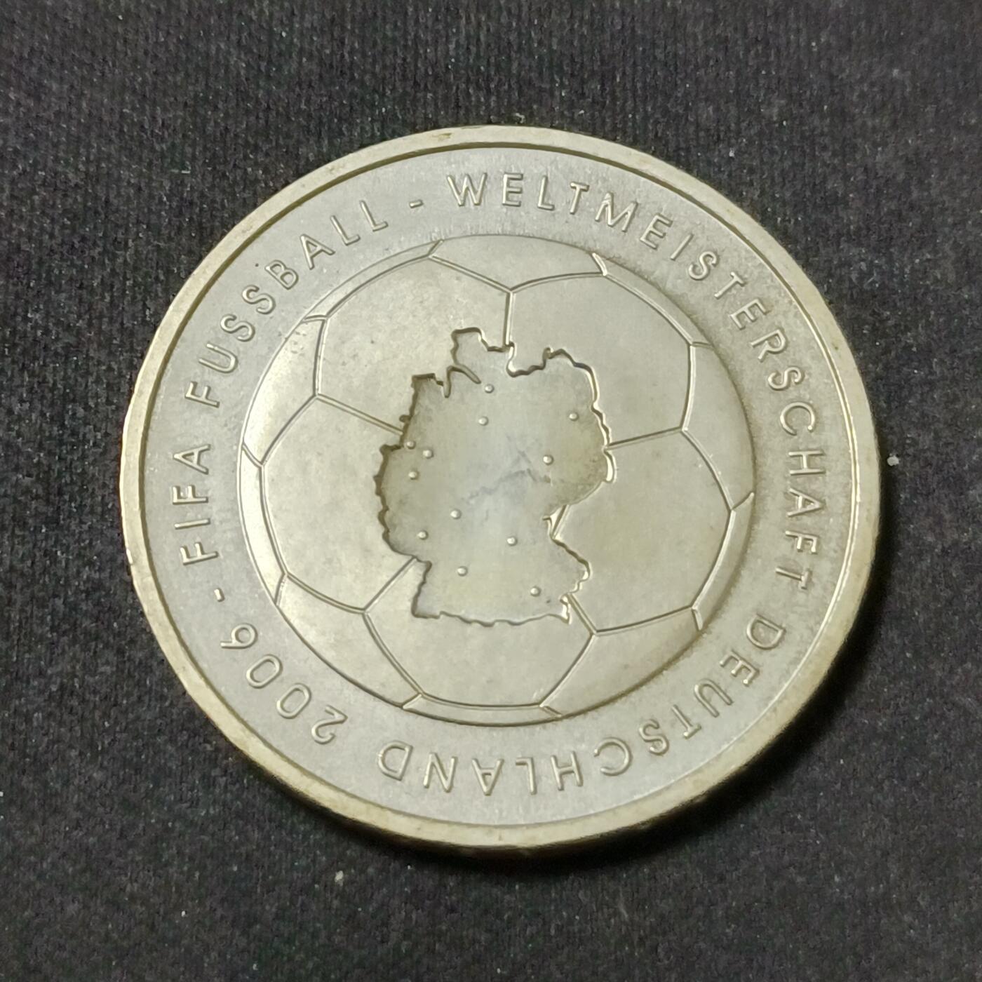 【游宝拍卖】乙巳蛇年88期 佣金1+6% 德国-10欧元银币 2003年 18.0g Ag0.925 德国世界杯纪念币