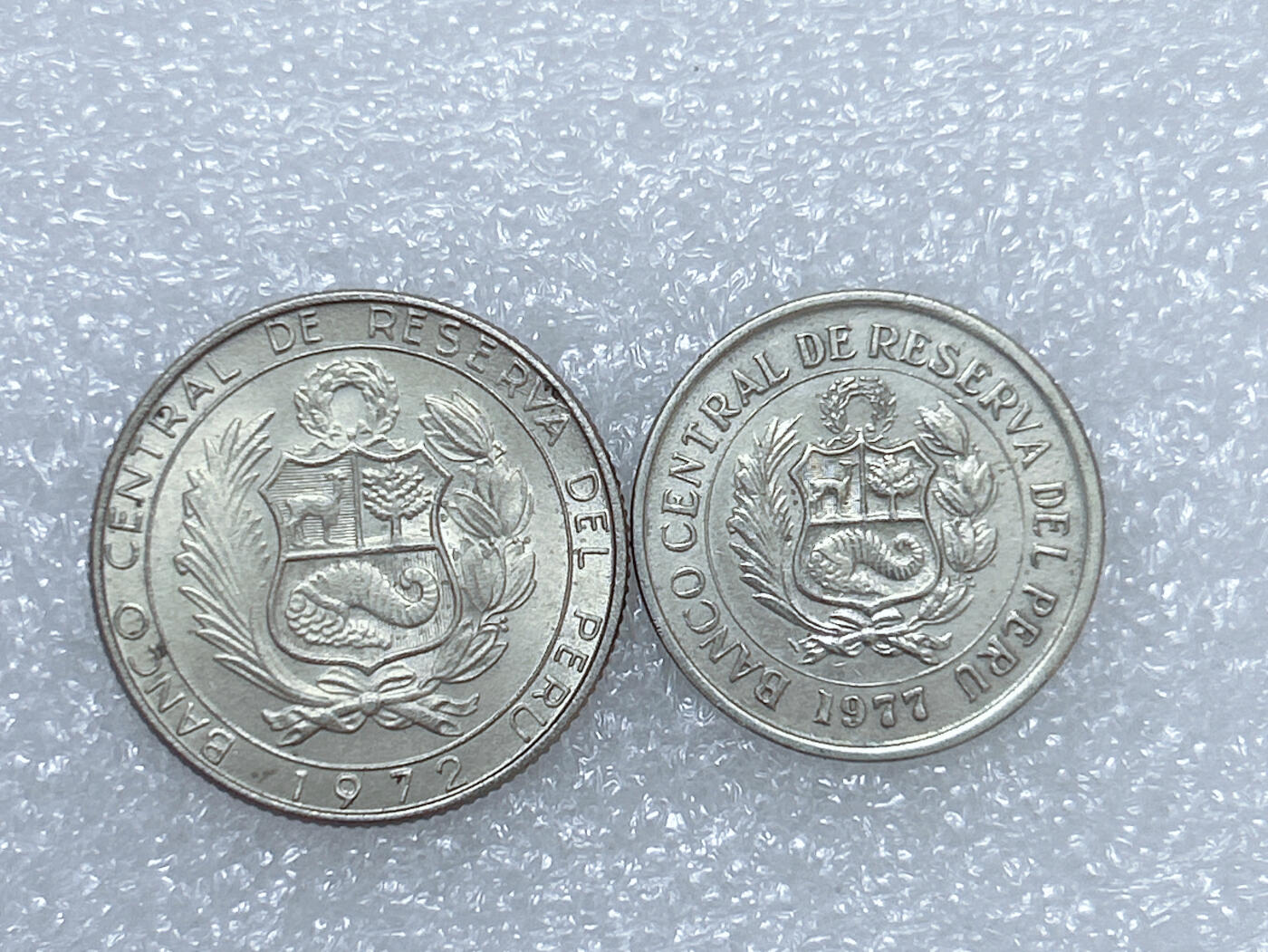 第一海外回流一元起拍收藏 散集专场  第268期 秘鲁70年代5索尔硬币 2枚 带光好品