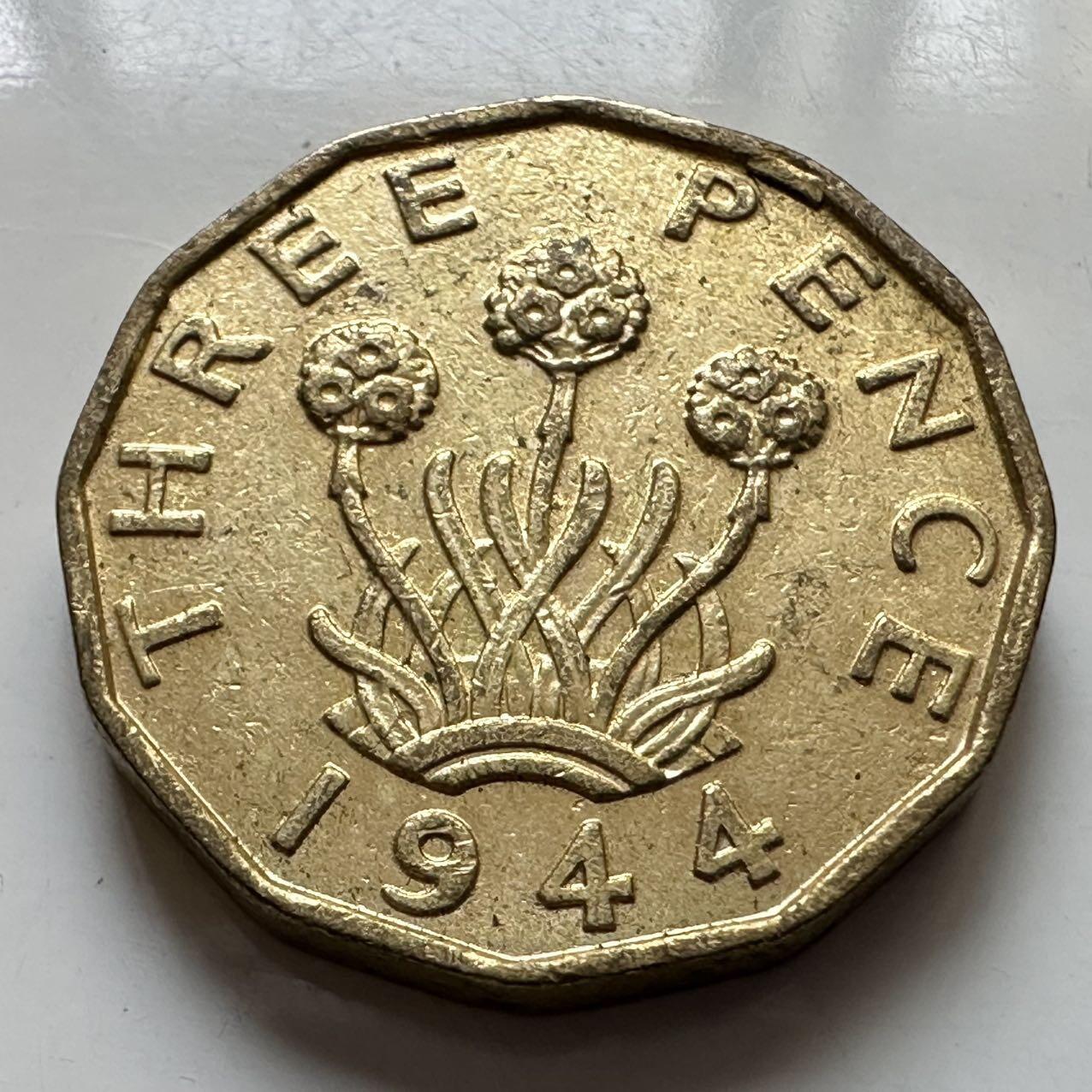 🌹外币初藏🌹🐯2025年第129场  每周二四六晚8️⃣点 接代拍 英国1944年三便士