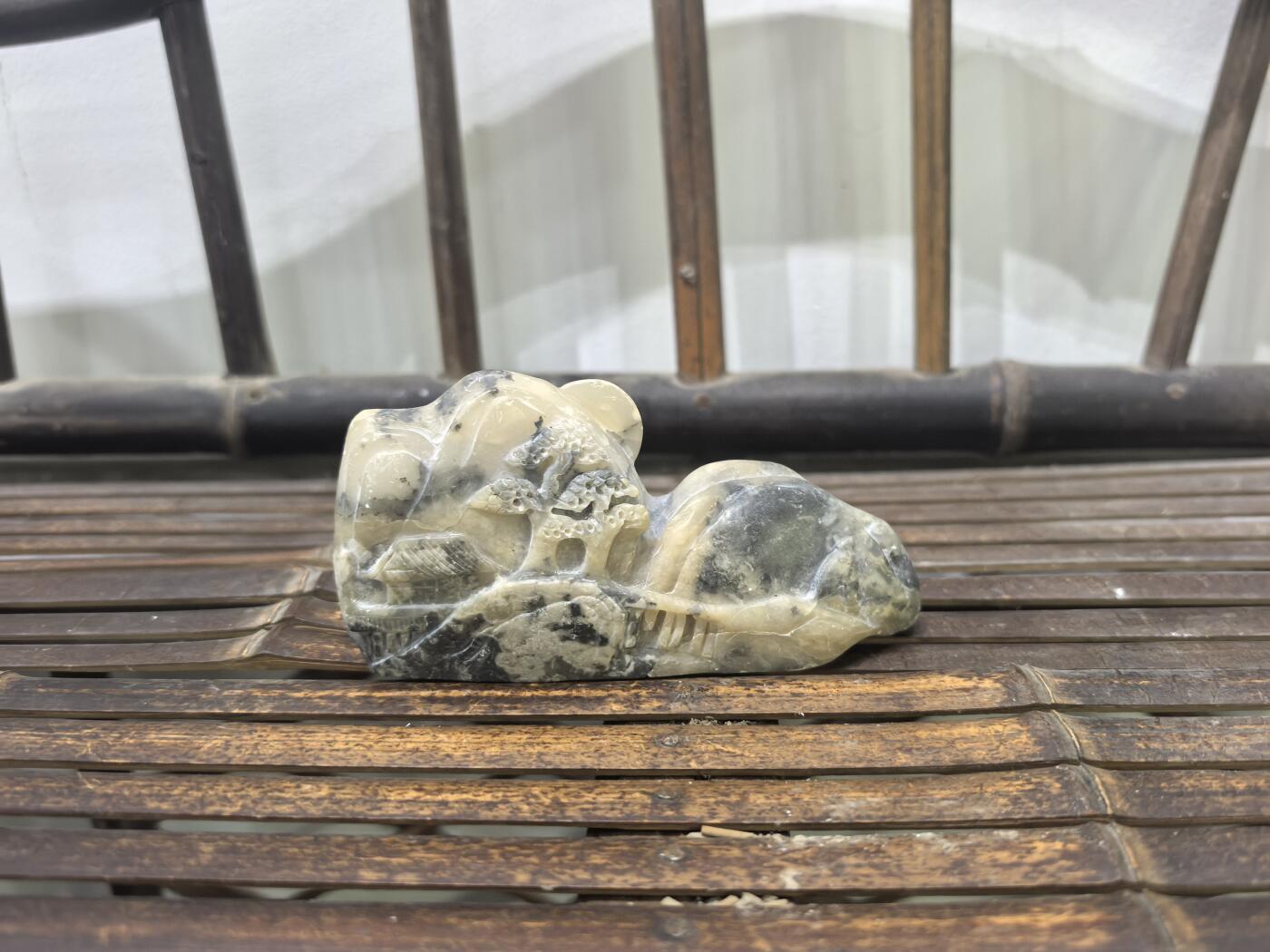 兰馨堂瓷器专场 寿山石高山水墨摆件