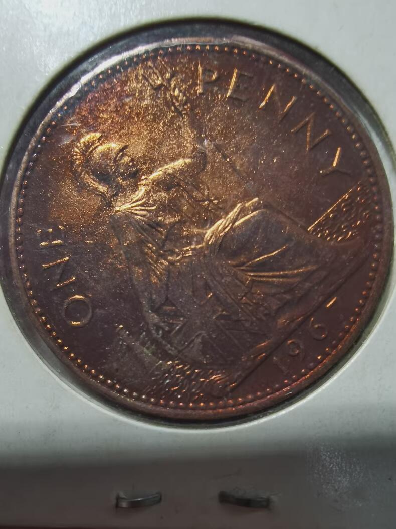 英国1967年伊丽莎白二世海神1便士大铜币BU带光