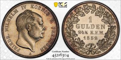 万国钱币拍卖第055期 - PCGS MS64 1852年霍亨索伦-普鲁士-西格玛宁根威廉四世1古尔登银币 全深打喷砂质感 1848年欧洲大革命后 霍亨索伦-西格玛宁根&黑兴根侯国退位 普鲁士兼并以上两个侯国后单年发行了此古尔登 意义非凡 西格玛宁根亲王长子在1870成为西班牙王位继承人 直接导致普法战争爆发 