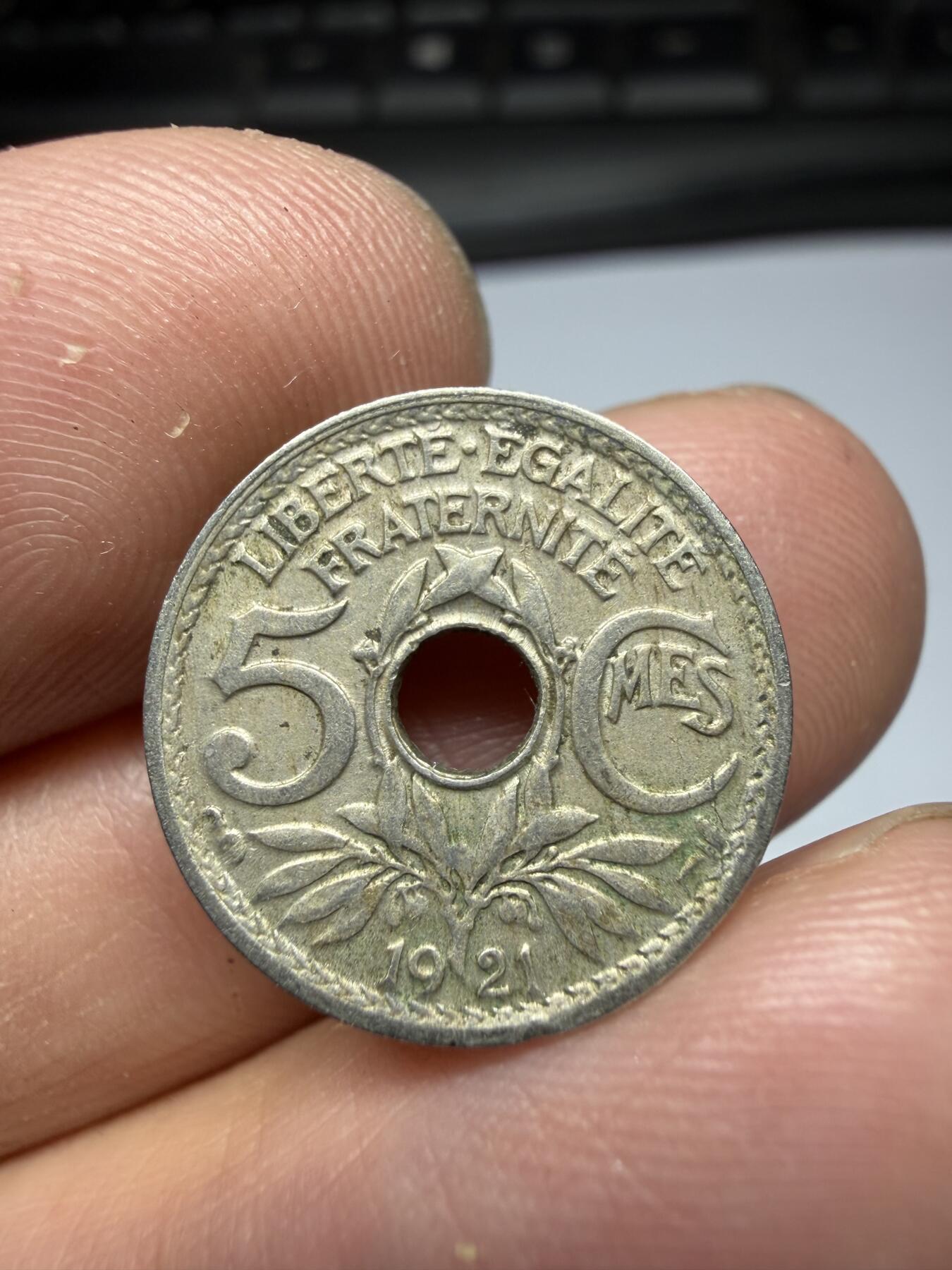 2025年集古藏今外币拍卖第十期-第7场—（总第287拍），可以寄存60天，满160元包邮。 1921年法属印支5分