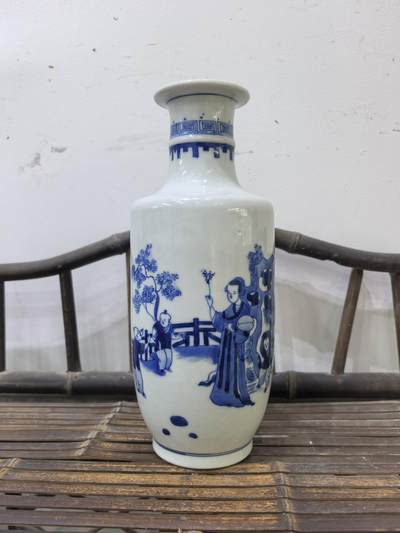 回流青花瓷器花卉山石人物棒槌瓶