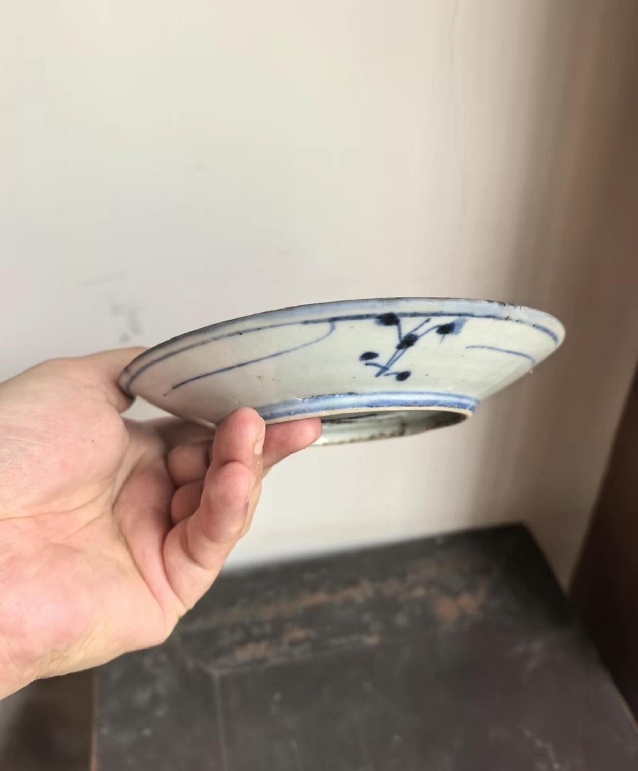 兰馨堂瓷器专场 清中早期缠枝花卉盘 