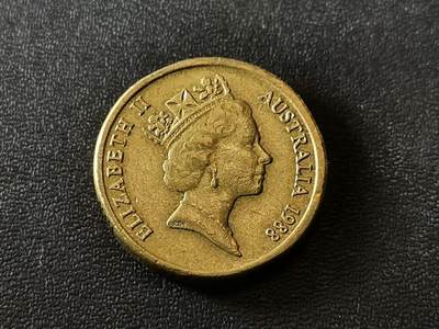 世界各国普、纪币捡漏专场(第十九场) - 【绝版】1988年澳大利亚伊丽莎白二世女王中年头像／土著老人2澳元厚币