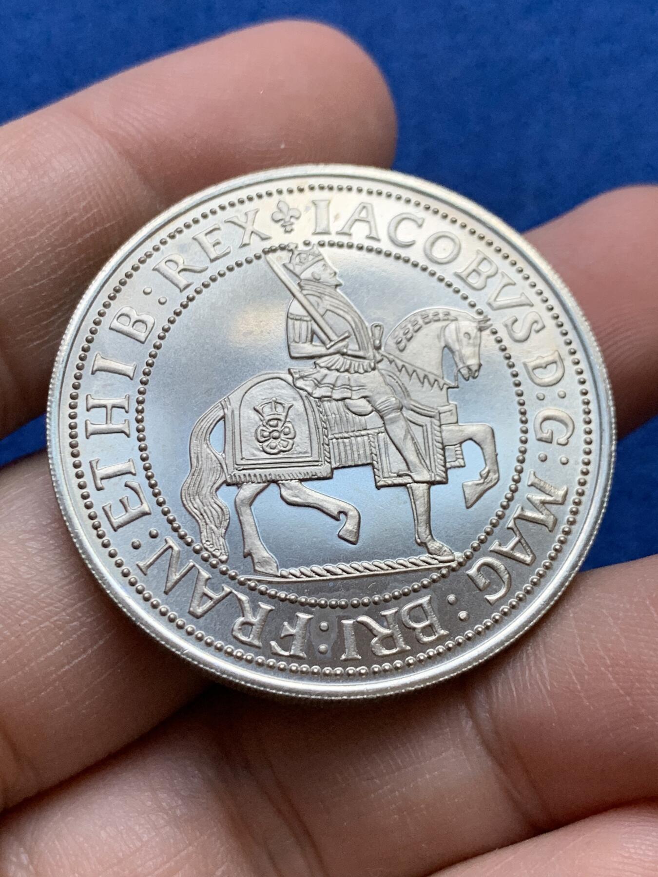 《竞宝斋》第439场 周日，周一，周二 3场连拍 （全场包邮） 仿英国詹姆斯六世30先令纪念章 24.7克 38mm