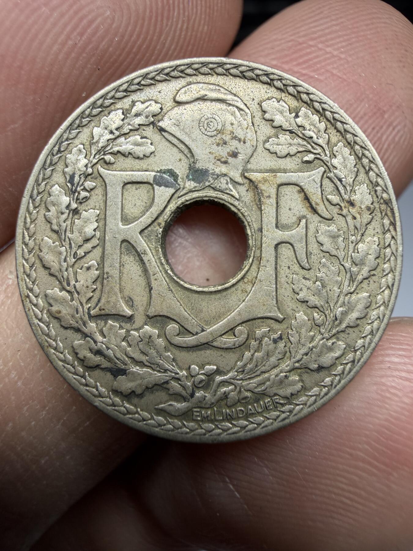 2025年集古藏今外币拍卖第十期-第7场—（总第287拍），可以寄存60天，满160元包邮。 1938年法属印支10分