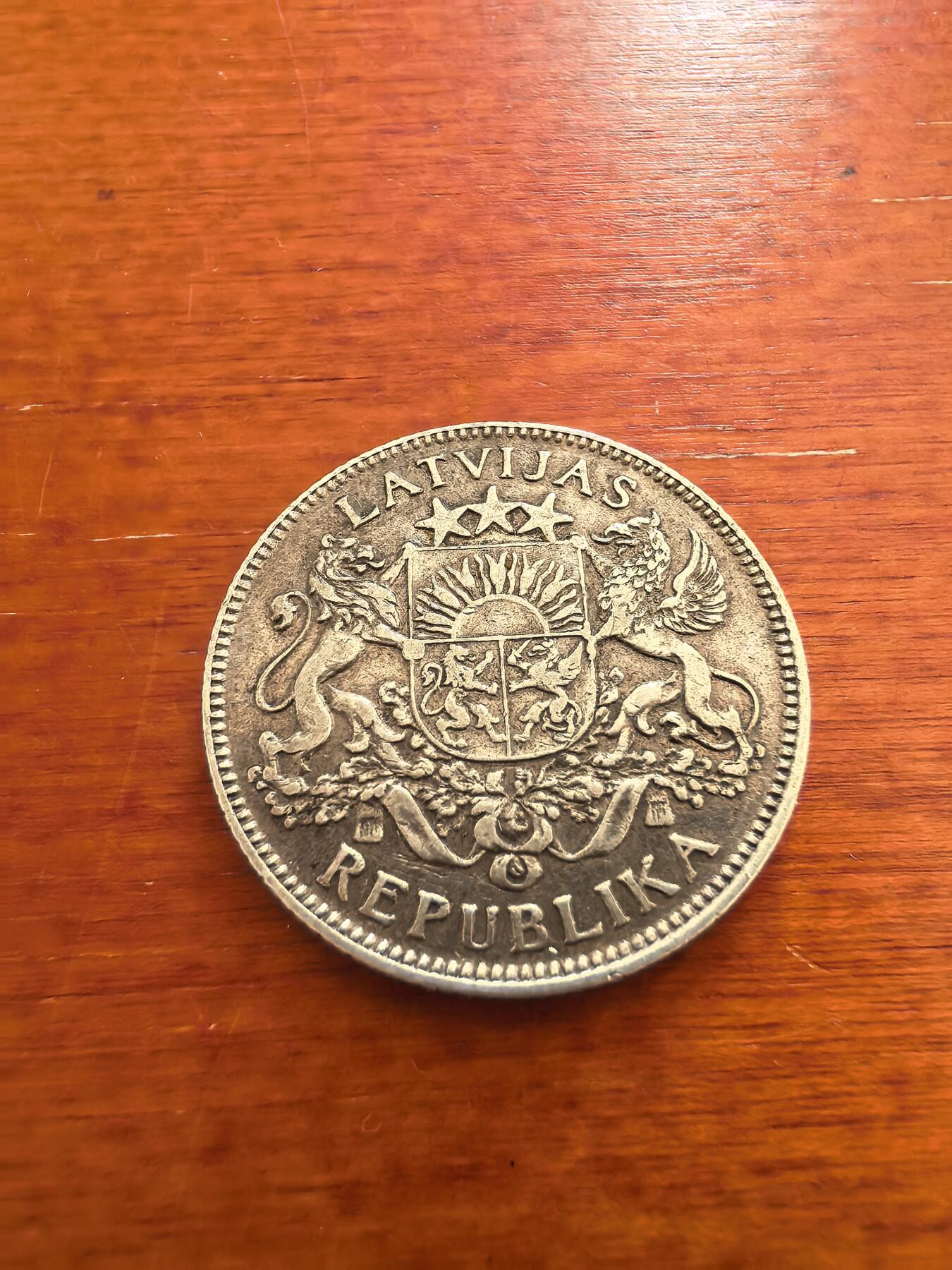 长老汇蛇年精选第七十四场拍卖 1924拉脱维亚1拉特银币