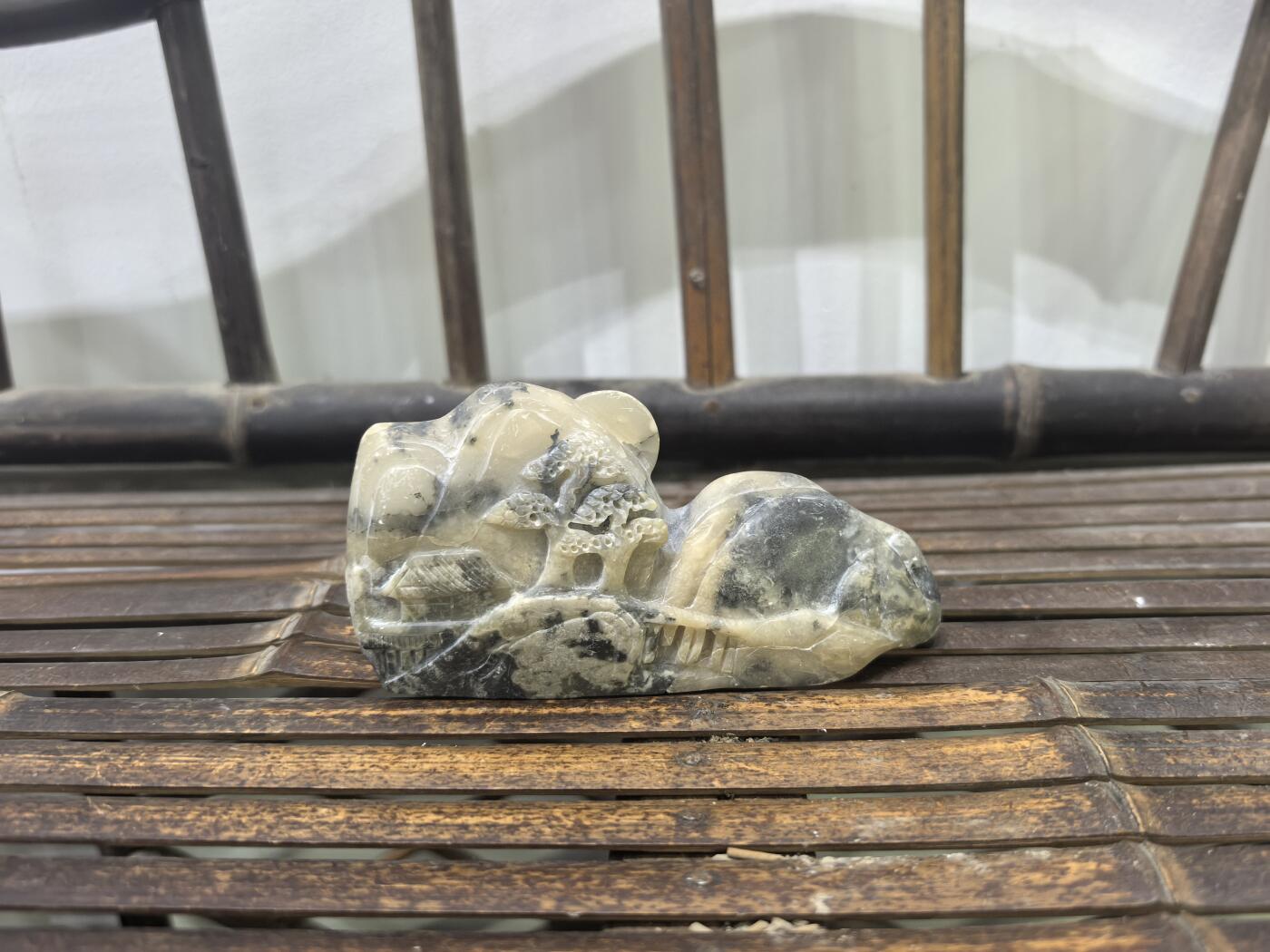 兰馨堂瓷器专场 寿山石高山水墨摆件