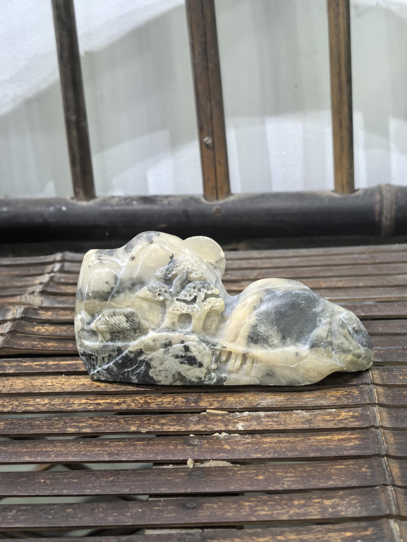 兰馨堂瓷器专场 寿山石高山水墨摆件