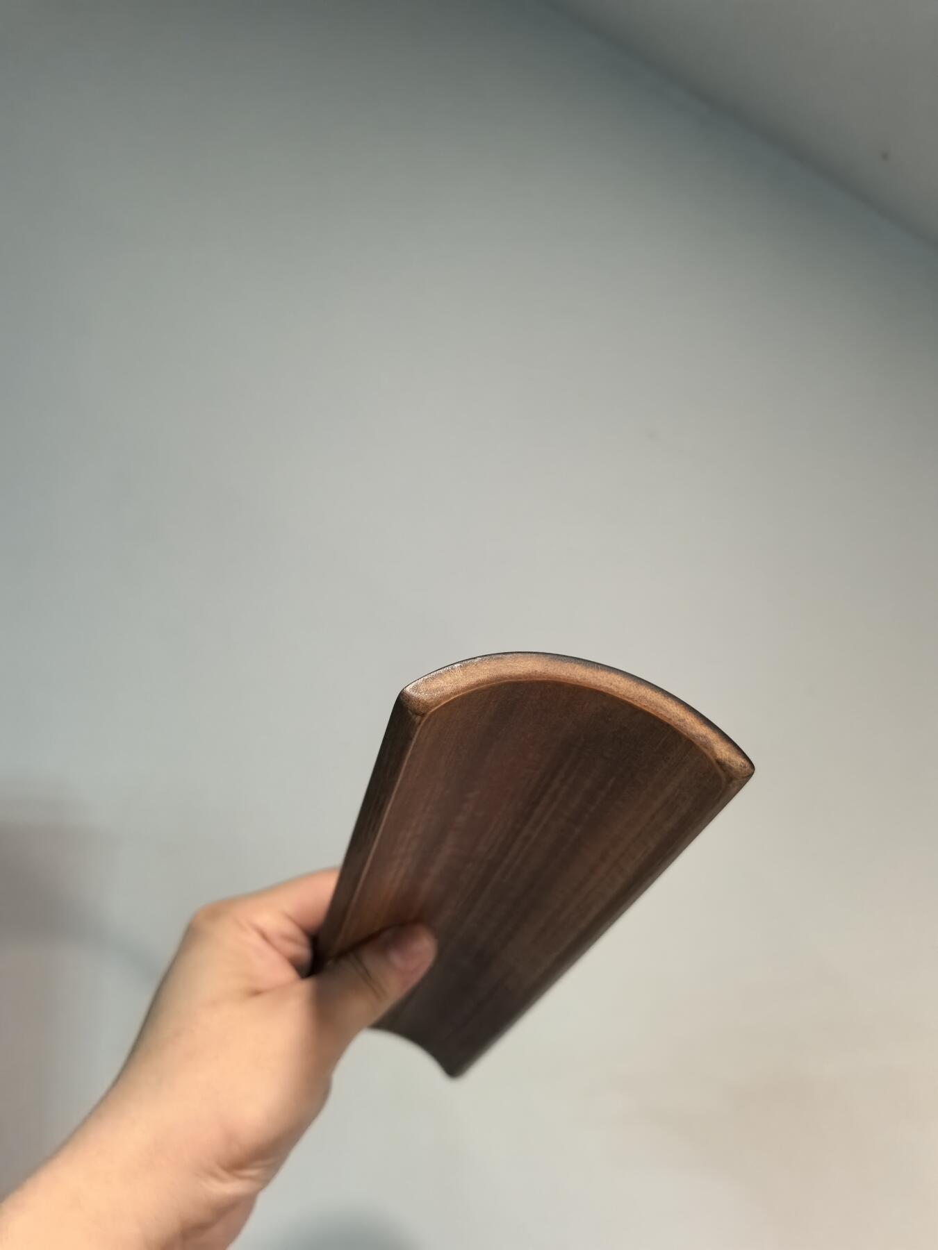 兰馨堂古玩杂项专场 老竹雕诗文合和二仙诗文臂搁镇纸摆件 