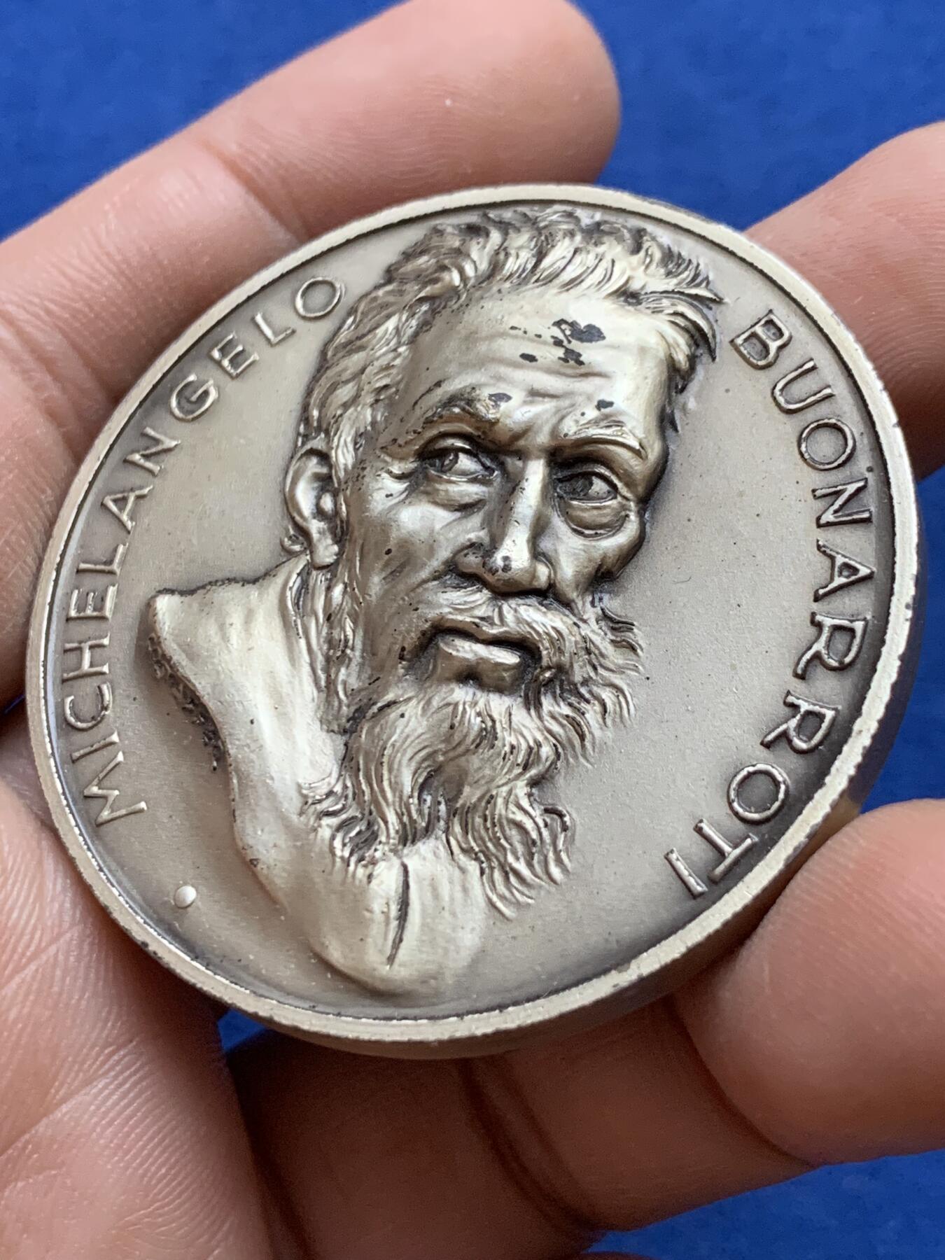 《竞宝斋》第439场 周日，周一，周二 3场连拍 （全场包邮） 纽约世界博览会-米开朗基罗的《圣殇》纪念章 67.5克 49.5mm