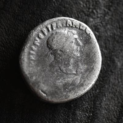 【良泉】第41期【自动场】11月27日晚19.30点开拍！86组，西方古代钱币专场 - 11.73克，公元110-111年【古罗马】图拉真，腓尼基行省推罗城打制“梅尔卡特”四德拉克马银币