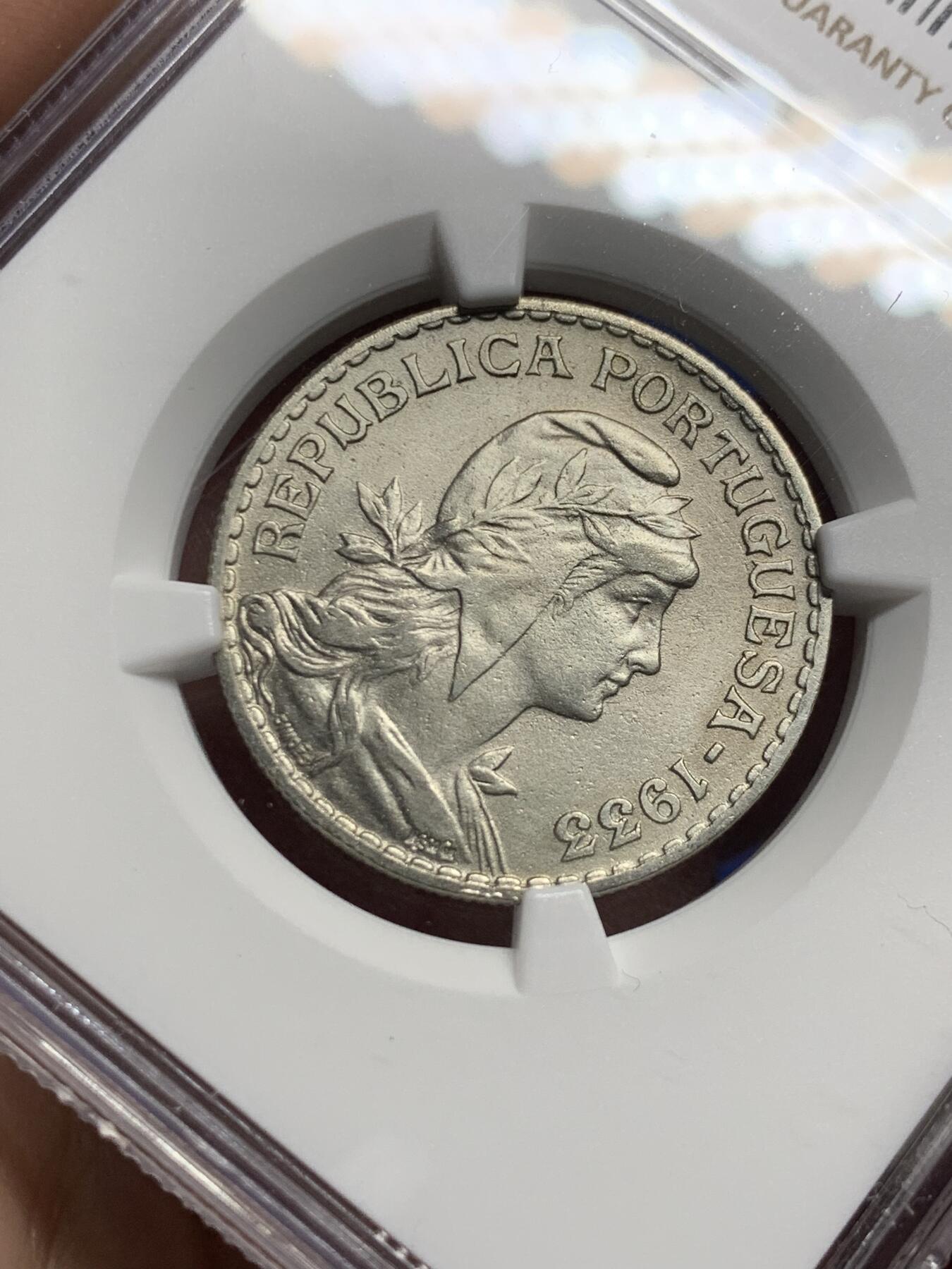 《竞宝斋》第439场 周日，周一，周二 3场连拍 （全场包邮） NGC UNC 葡属几内亚 1933年 1埃斯库多 该系列的最大面值 非常难得品种