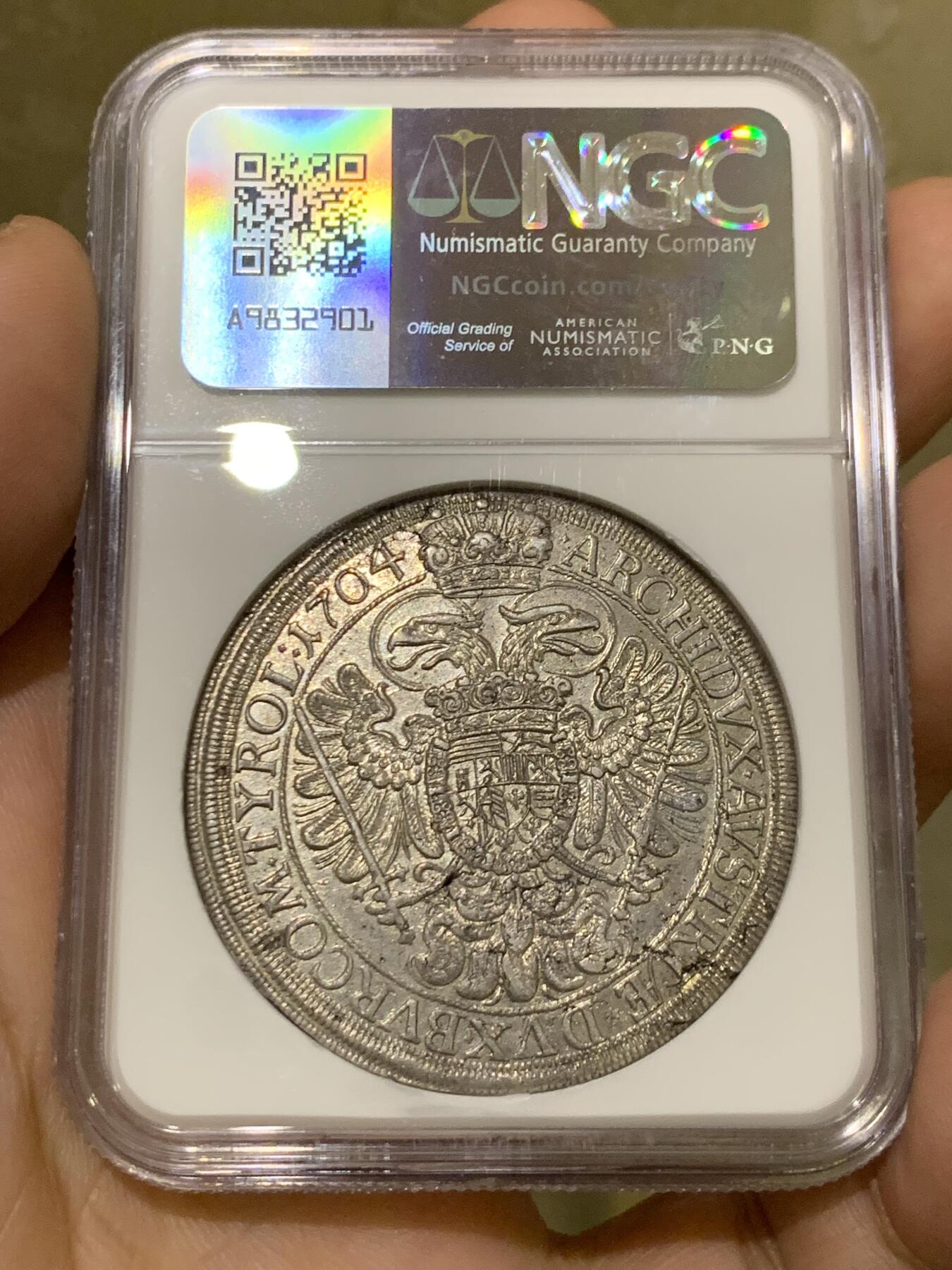 《竞宝斋》第439场 周日，周一，周二 3场连拍 （全场包邮） NGC MS62 哈布斯堡王朝奥地利帝国 1704年 利奥波德一世 威尼斯版 泰勒大银币 热门猪嘴大波浪 底光充沛 状态不易