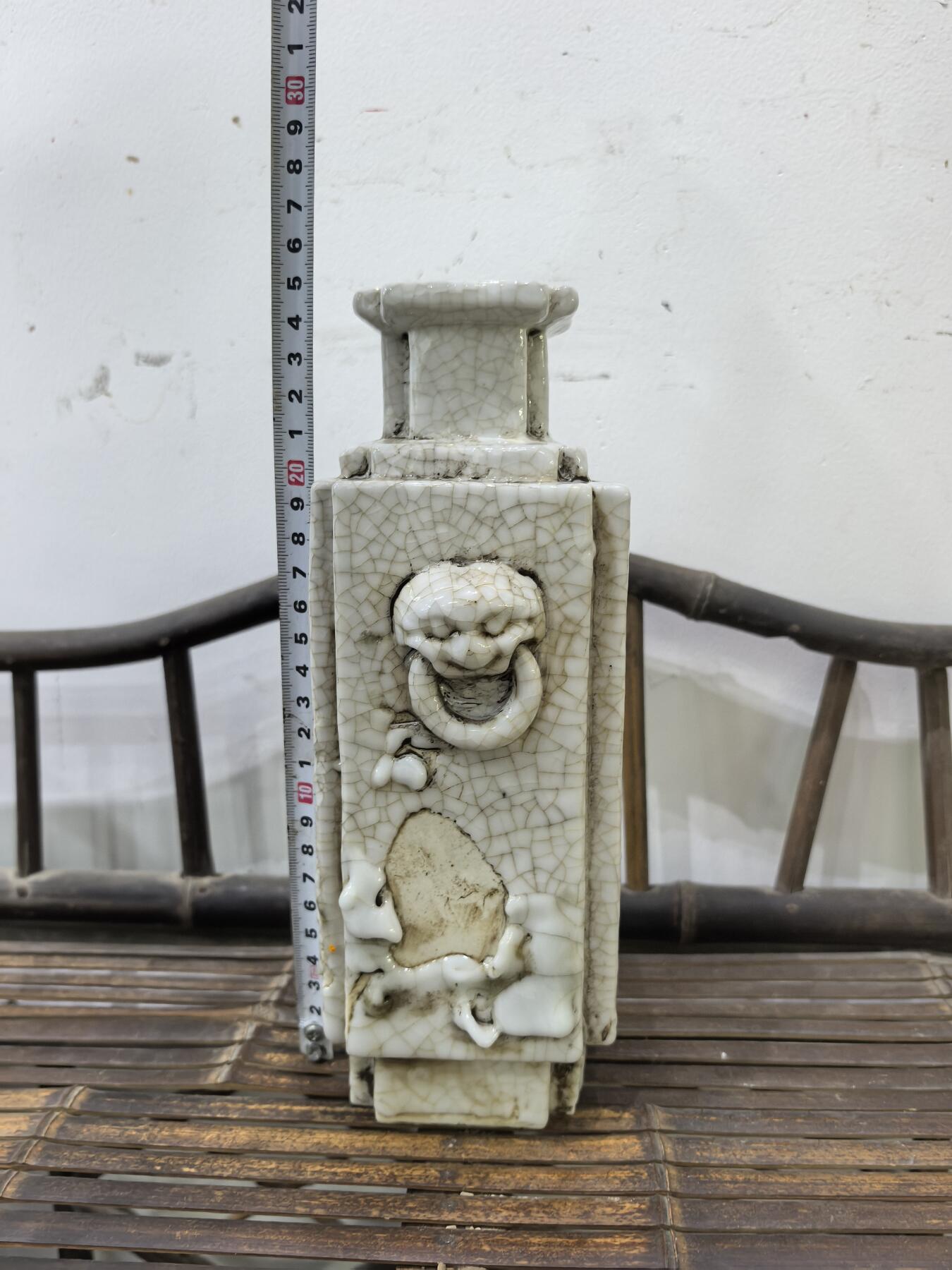 兰馨堂瓷器专场 清代哥釉开碎片瓷四方瓶