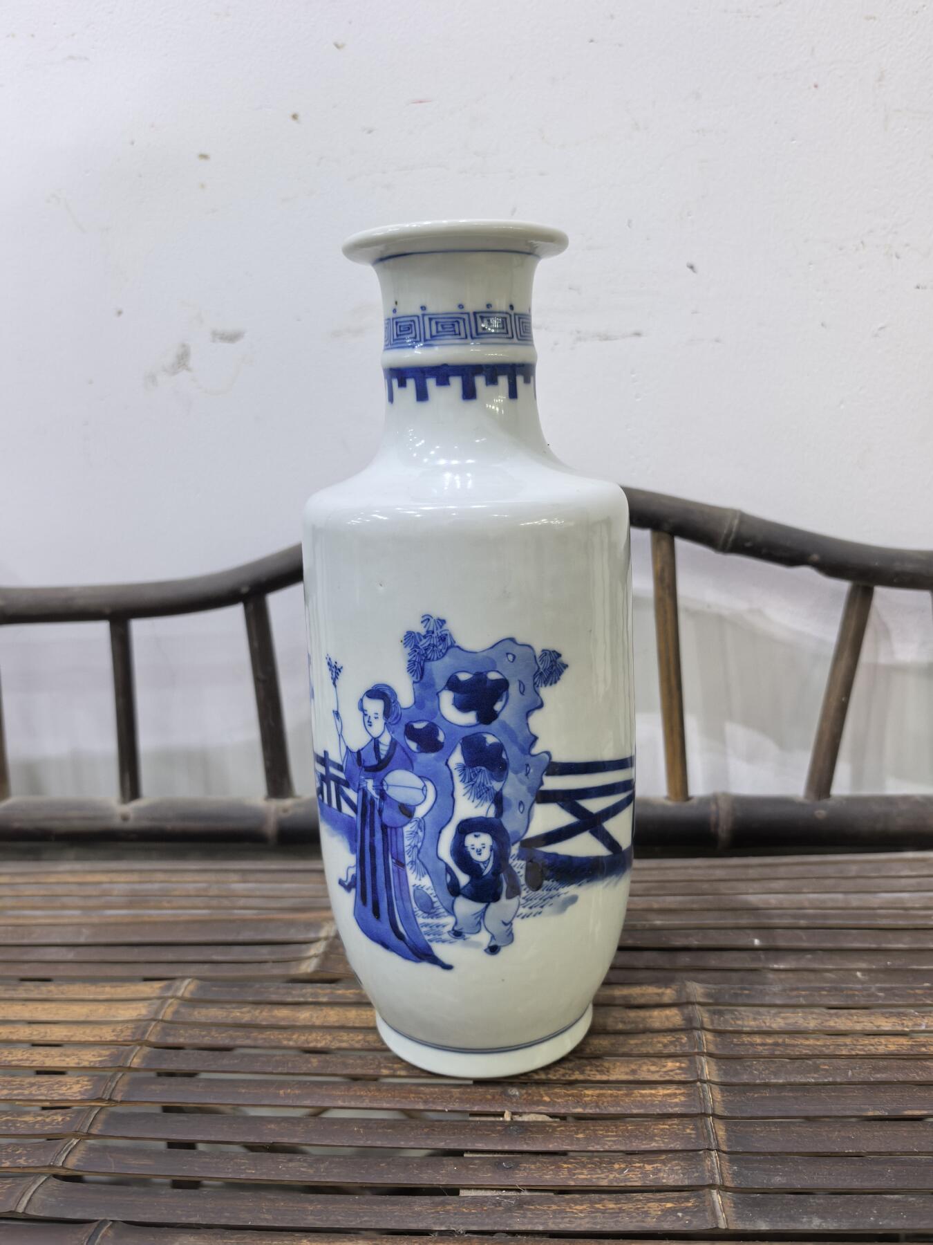 兰馨堂瓷器专场 回流青花瓷器花卉山石人物棒槌瓶