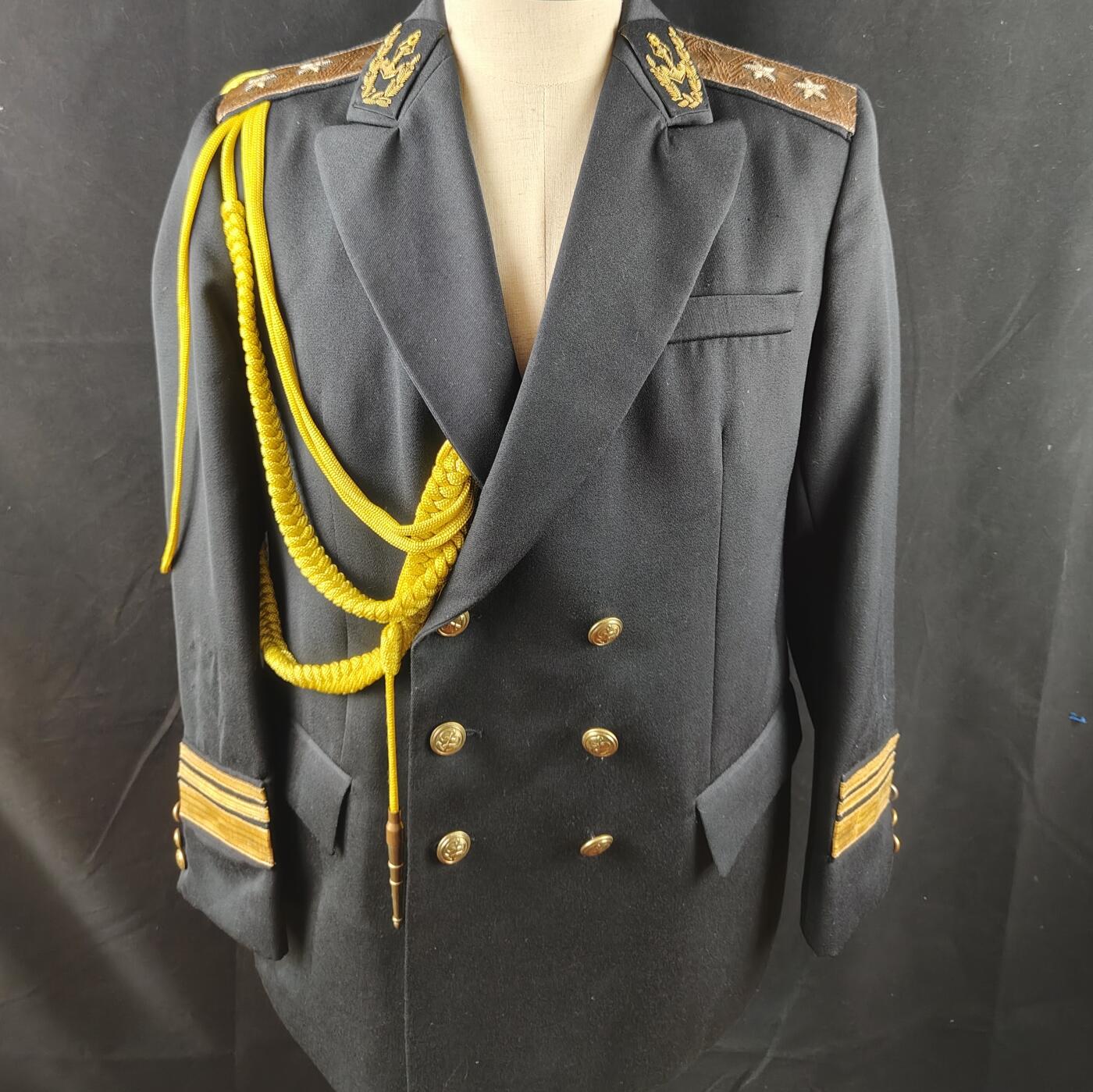 0元起拍勋章 第311期 咸鱼国勋章拍卖专场 11月19日（周日）下午6：00开始 保加利亚海军将官礼服上衣 胸围112 肩宽50 衣长83 袖长64