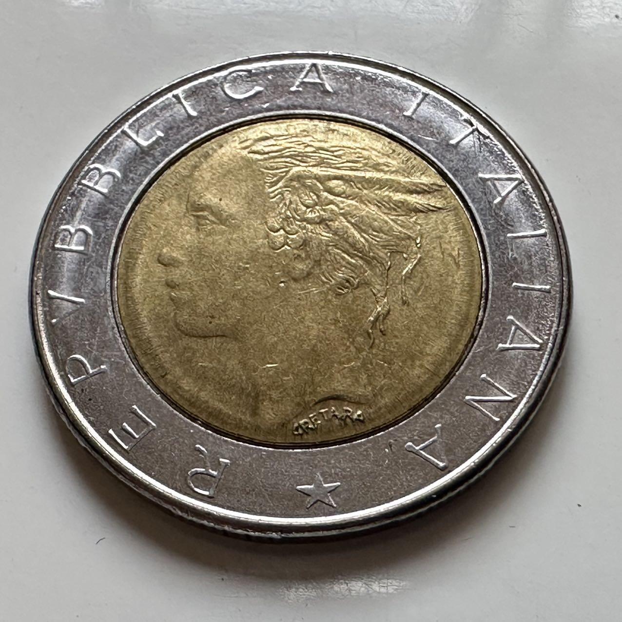 🌹外币初藏🌹🐯2025年第129场  每周二四六晚8️⃣点 接代拍 意大利1984年500里拉