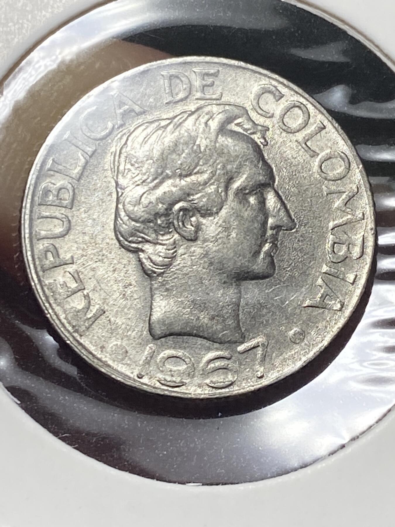 2025年第一百三十场(总第一百五十六场）外国好品纸夹散币场(免佣金) 好品–哥伦比亚🇨🇴1967年10分(1967–1989年第一版，首发年)