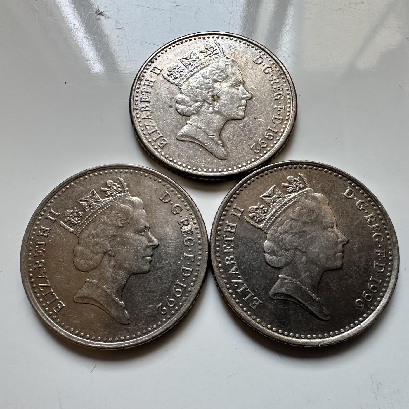 🌹外币初藏🌹🐯2025年第129场  每周二四六晚8️⃣点 接代拍 英国10便士三枚