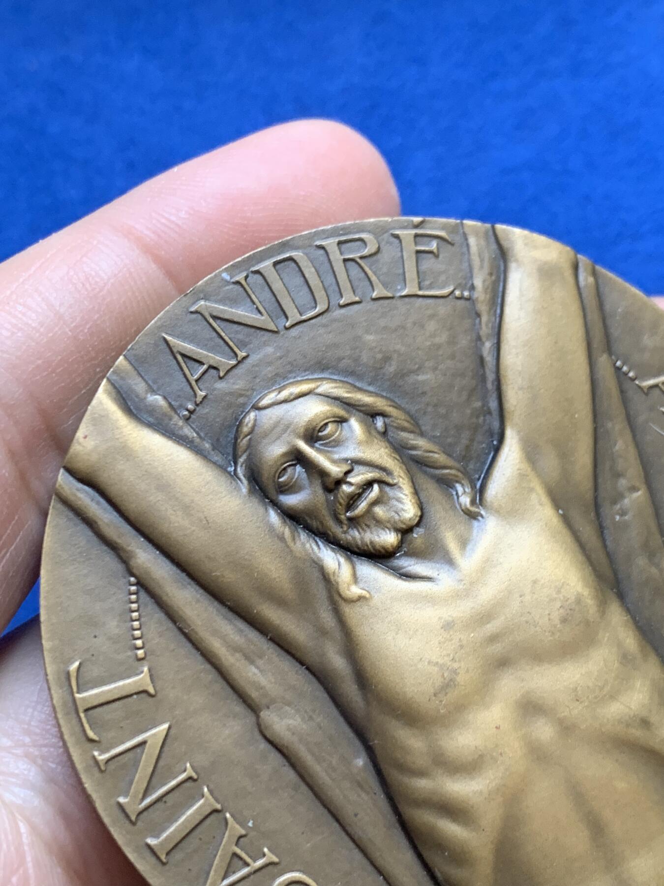 《竞宝斋》第439场 周日，周一，周二 3场连拍 （全场包邮） 名家Abel Lafleur作 宗教铜质纪念章 1940年圣安德烈使徒 阿贝尔·拉弗勒 法国章友协会成员（SAMF）106.1克 58.5mm 丰饶角铜标