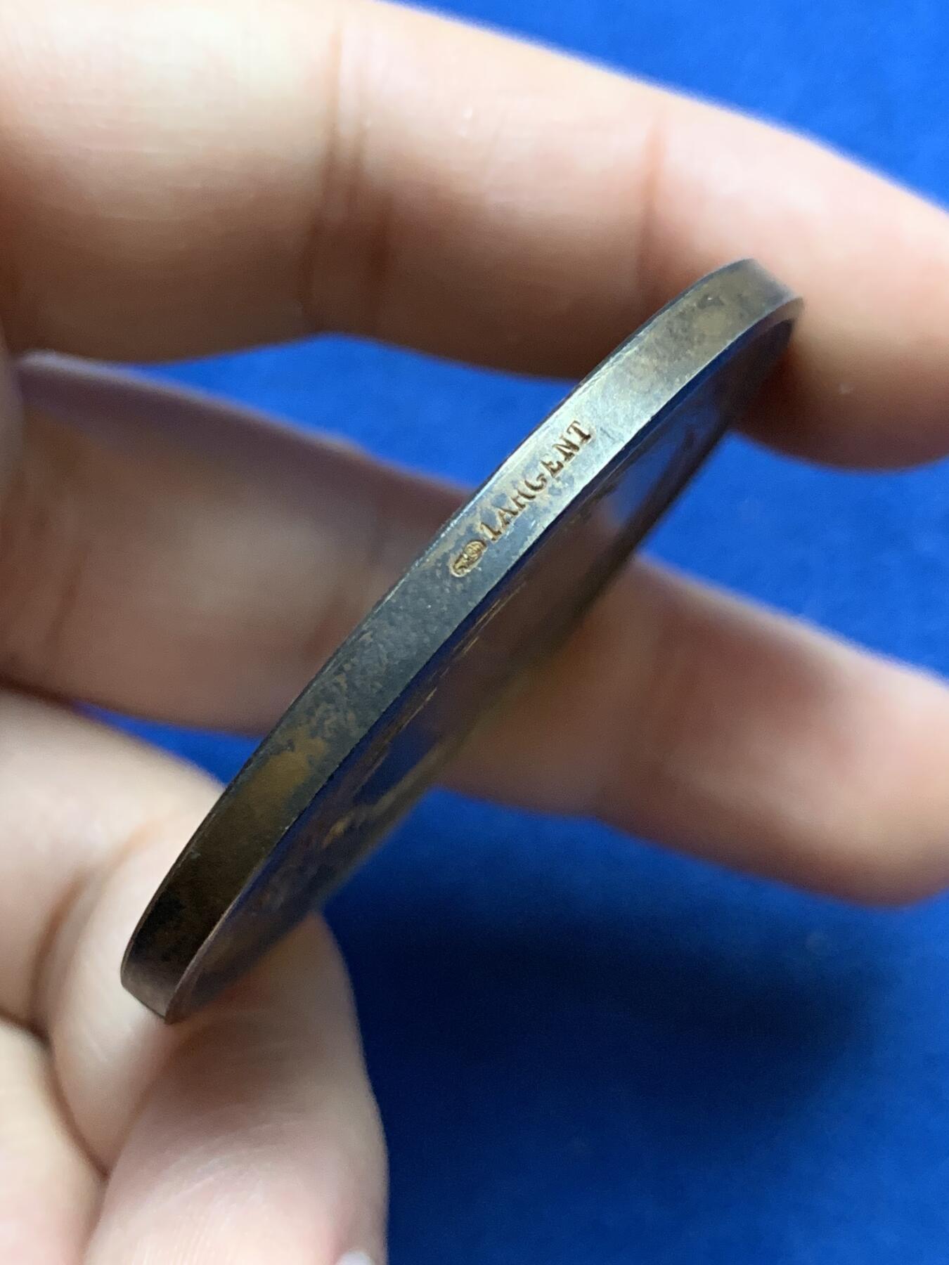 《竞宝斋》第439场 周日，周一，周二 3场连拍 （全场包邮） 1920年巴黎大学法学院博士论文获奖纪念镀金银章 丰饶角1银标 67.5克 50.1mm