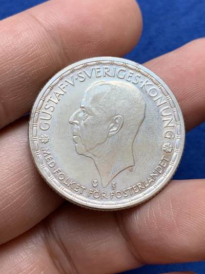 《竞宝斋》第439场 周日，周一，周二 3场连拍 （全场包邮） - 瑞典 1946年 古斯塔夫五世 2克朗银币