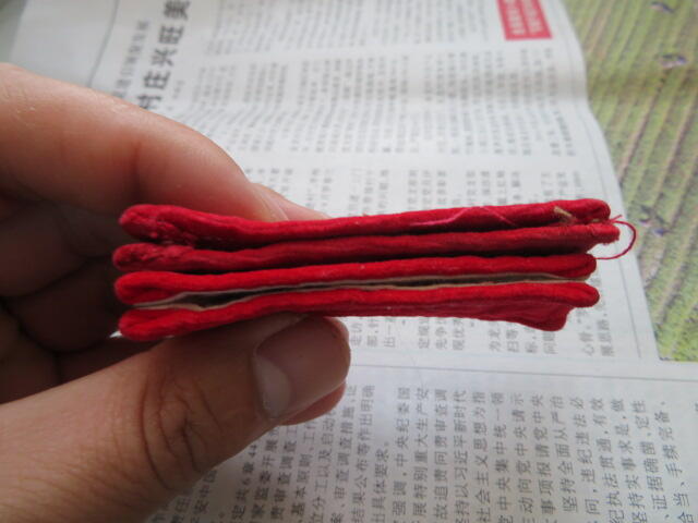 76--使用过的65早期领章两付两个版本