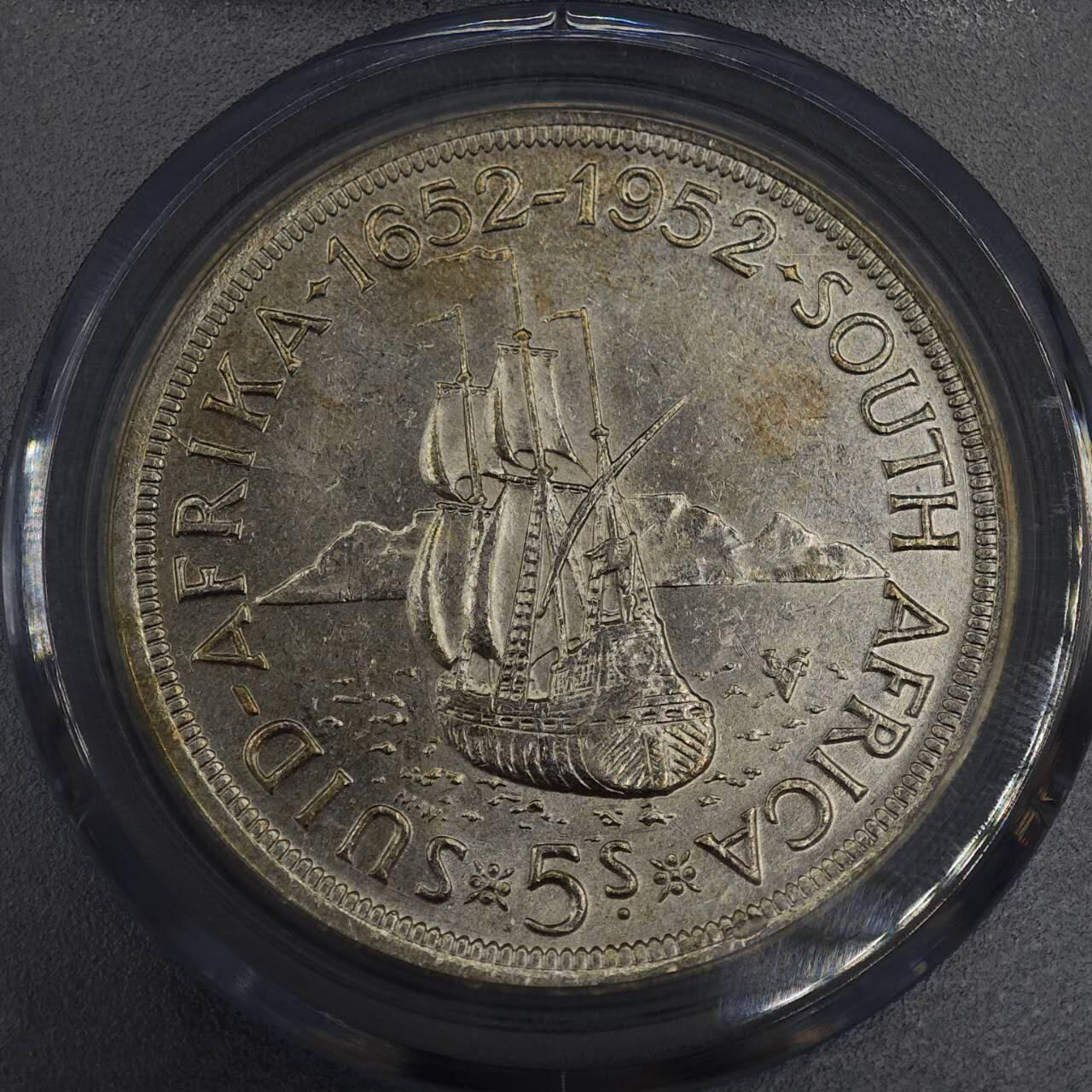 【淘币小摊】实时拍第七百九十九拍   银币套币场   满百包邮可预留二周 每周一统一发货   南非1952年开普敦300周年5先令银币