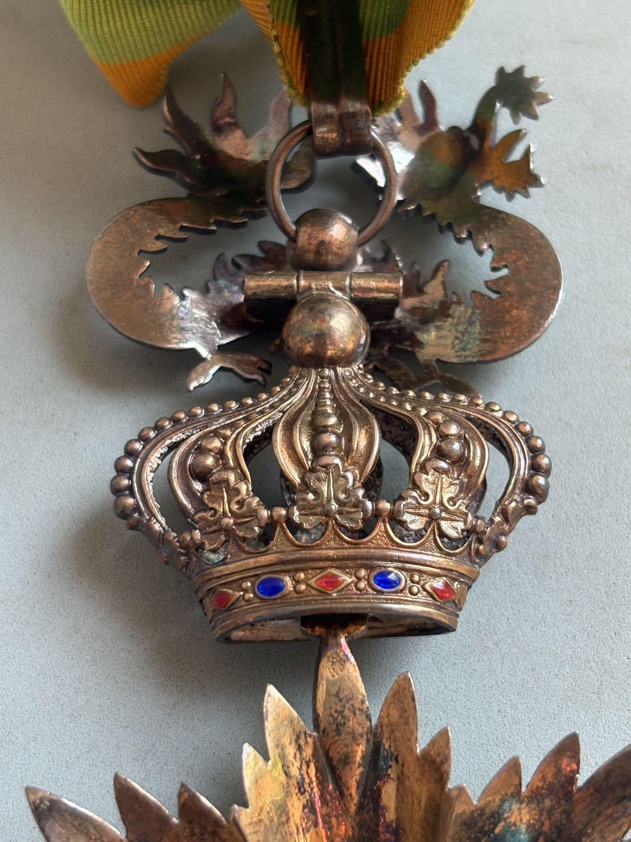 盛世勋华——号角文化勋章邮票专场拍卖第288期 法国安南指挥官级级青龙勋章 银制带银标的定制版本 巴黎亚瑟贝特朗珠宝商定制版， 带原盒