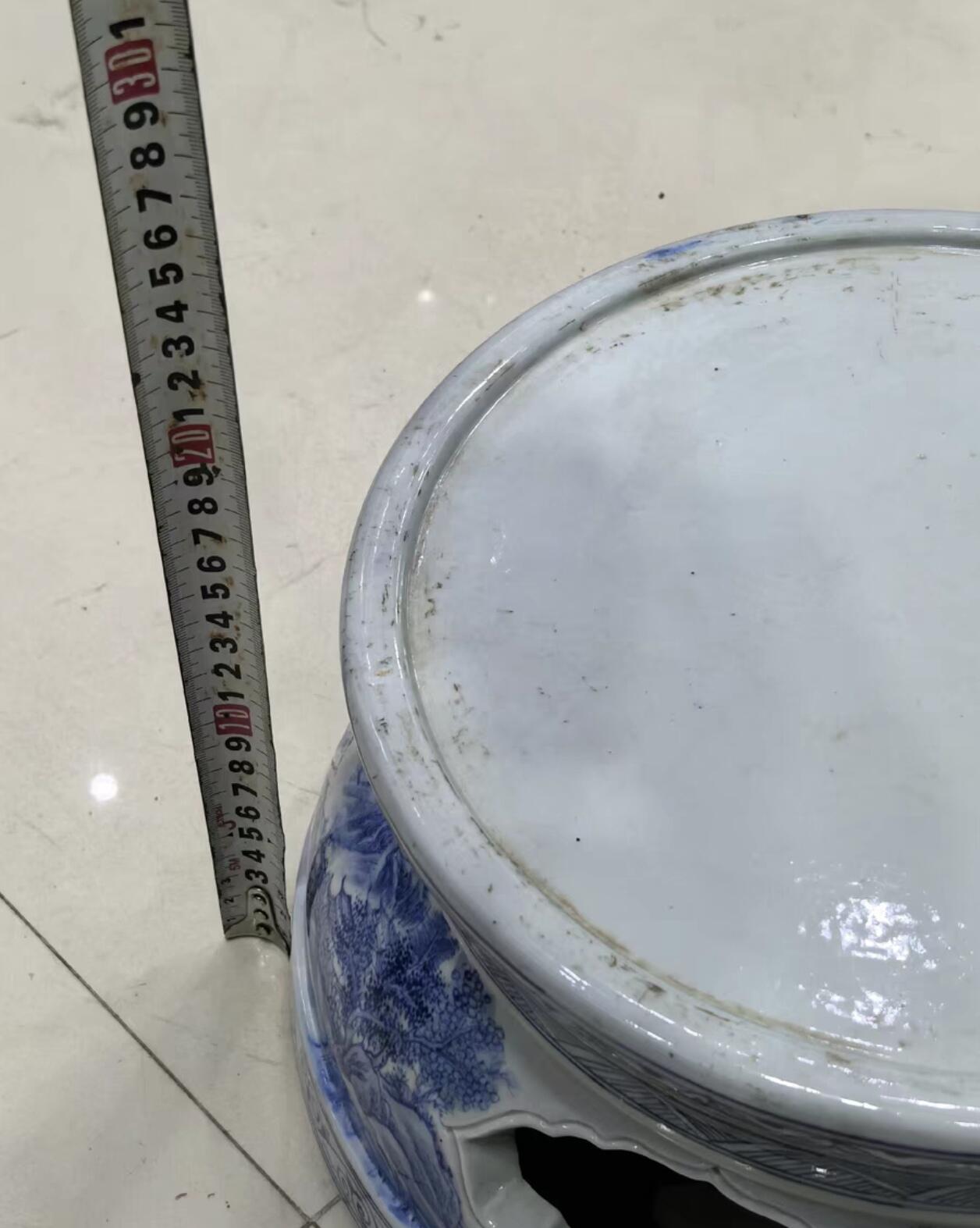 兰馨堂瓷器专场 民国至创汇大尺寸青花花瓶座摆件 