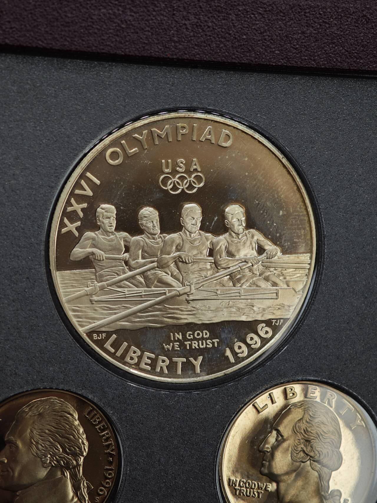 【淘币小摊】实时拍第七百九十九拍   银币套币场   满百包邮可预留二周 每周一统一发货   美国1996年精制套币含亚特兰大奥运会纪念币一对 银币26.7克900银0银价277