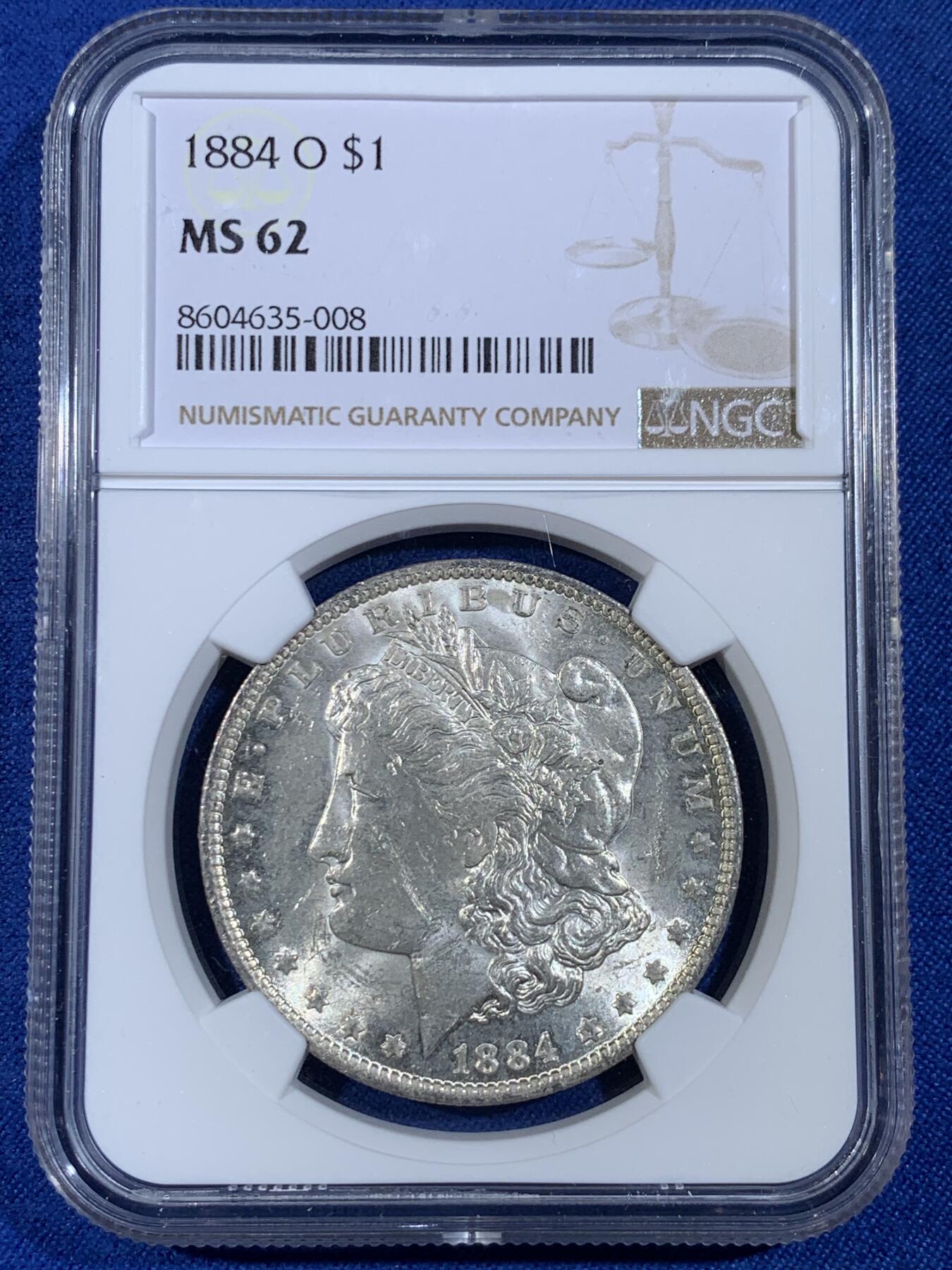 《竞宝斋》第439场 周日，周一，周二 3场连拍 （全场包邮） NGC MS62 美国1884年摩根1美元银币 卷拆白币 品相很不错 银价高涨 通货裸币逼近300 62分算是超值的选择