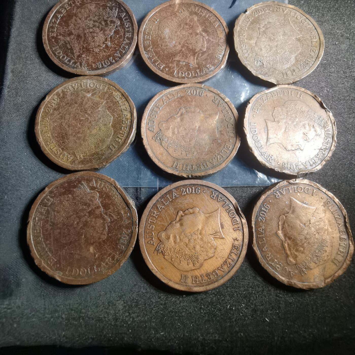 沼泽如烟--第907场 澳大意亚一元改刻9枚  品差如图