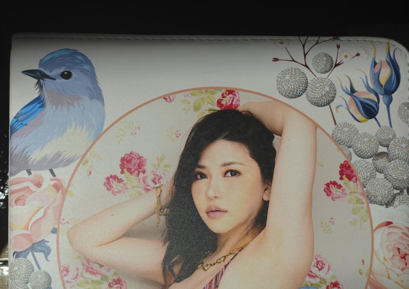 天玑星卡拍第139期《11.18周二截拍艳绝天下》持续收拍收评中 满赠卡需备注 美女 九宫活页空册 有使用痕迹介意勿拍